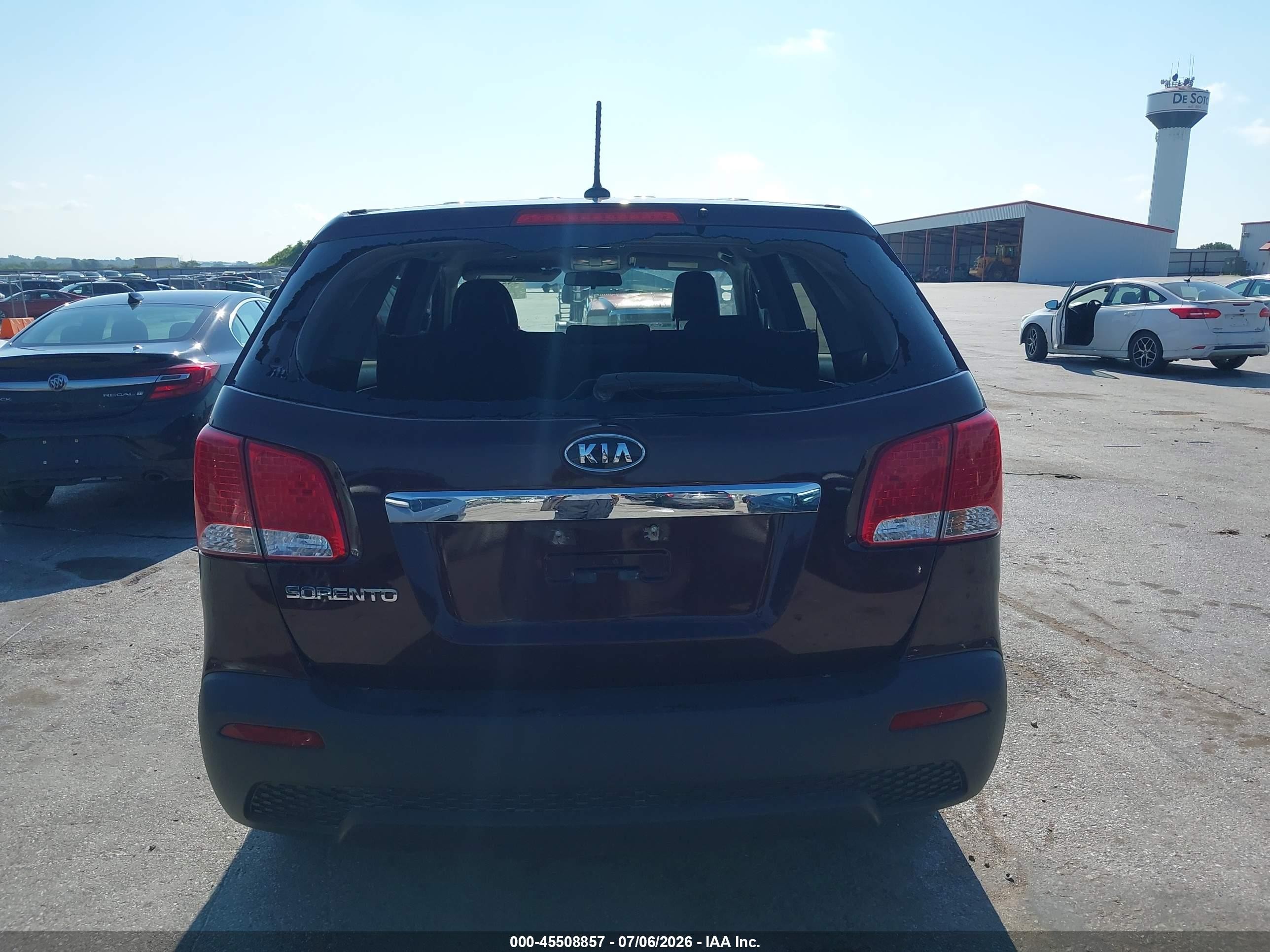 2012 Kia Sorento Lx Purple vin: 5XYKT3A17CG290275