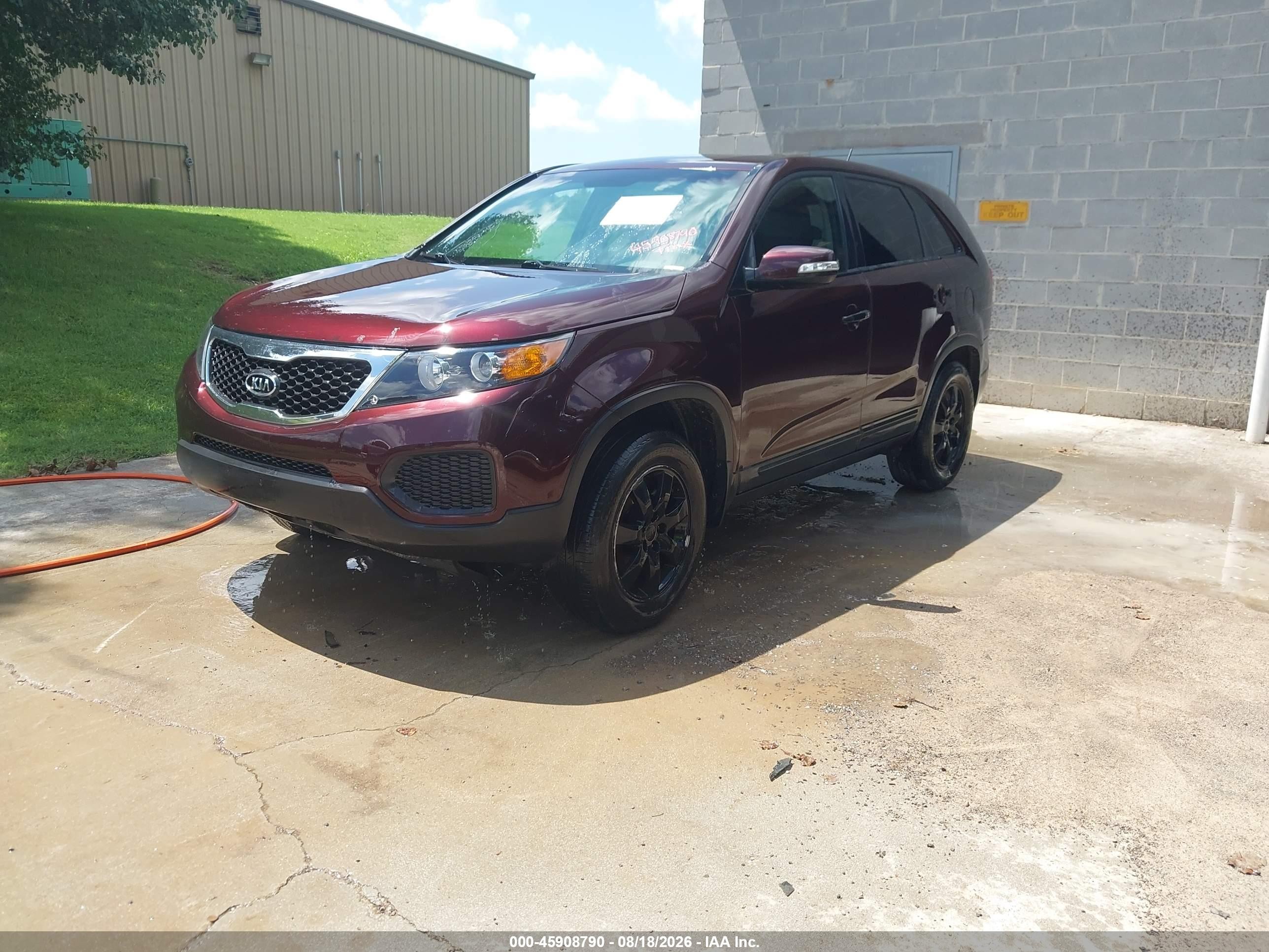 2013 Kia Sorento Lx Maroon vin: 5XYKT3A17DG361931