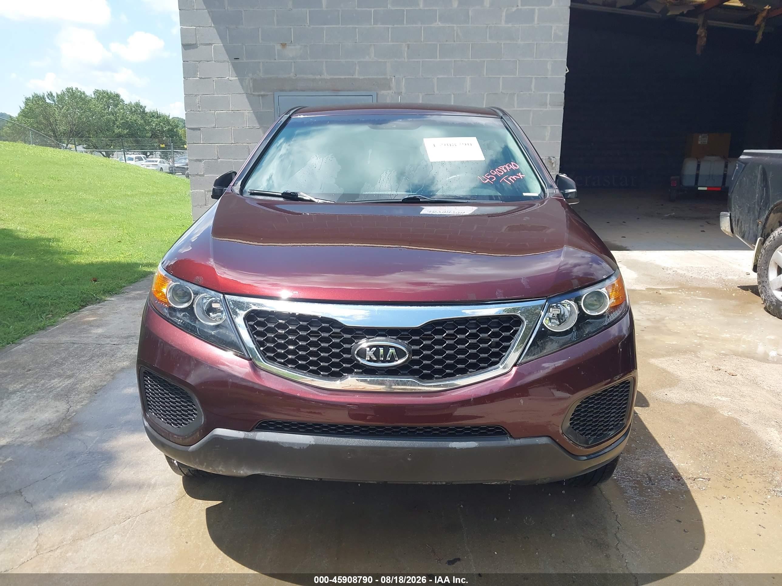 2013 Kia Sorento Lx Maroon vin: 5XYKT3A17DG361931