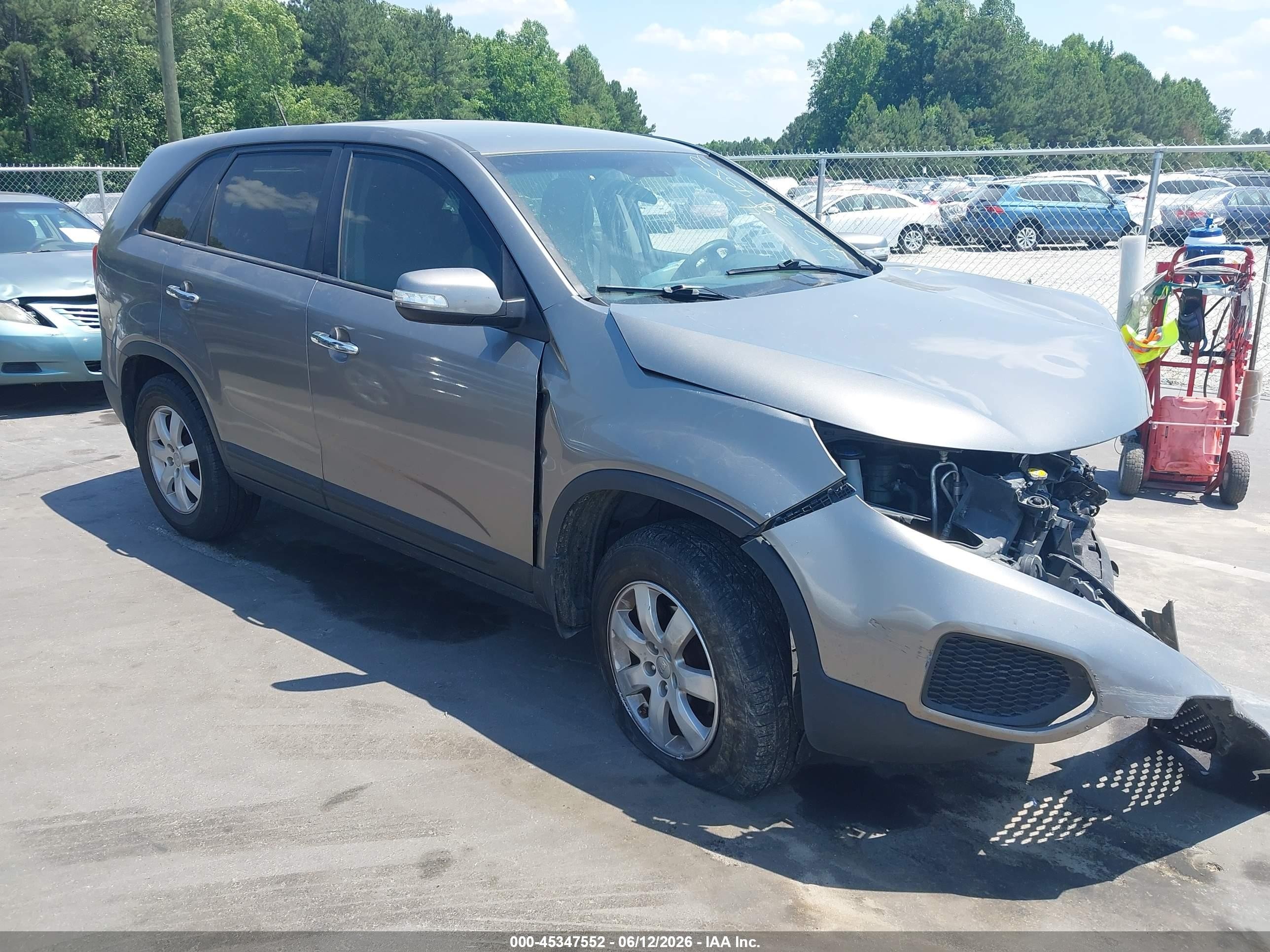 2013 Kia Sorento Lx Gray vin: 5XYKT3A17DG367308