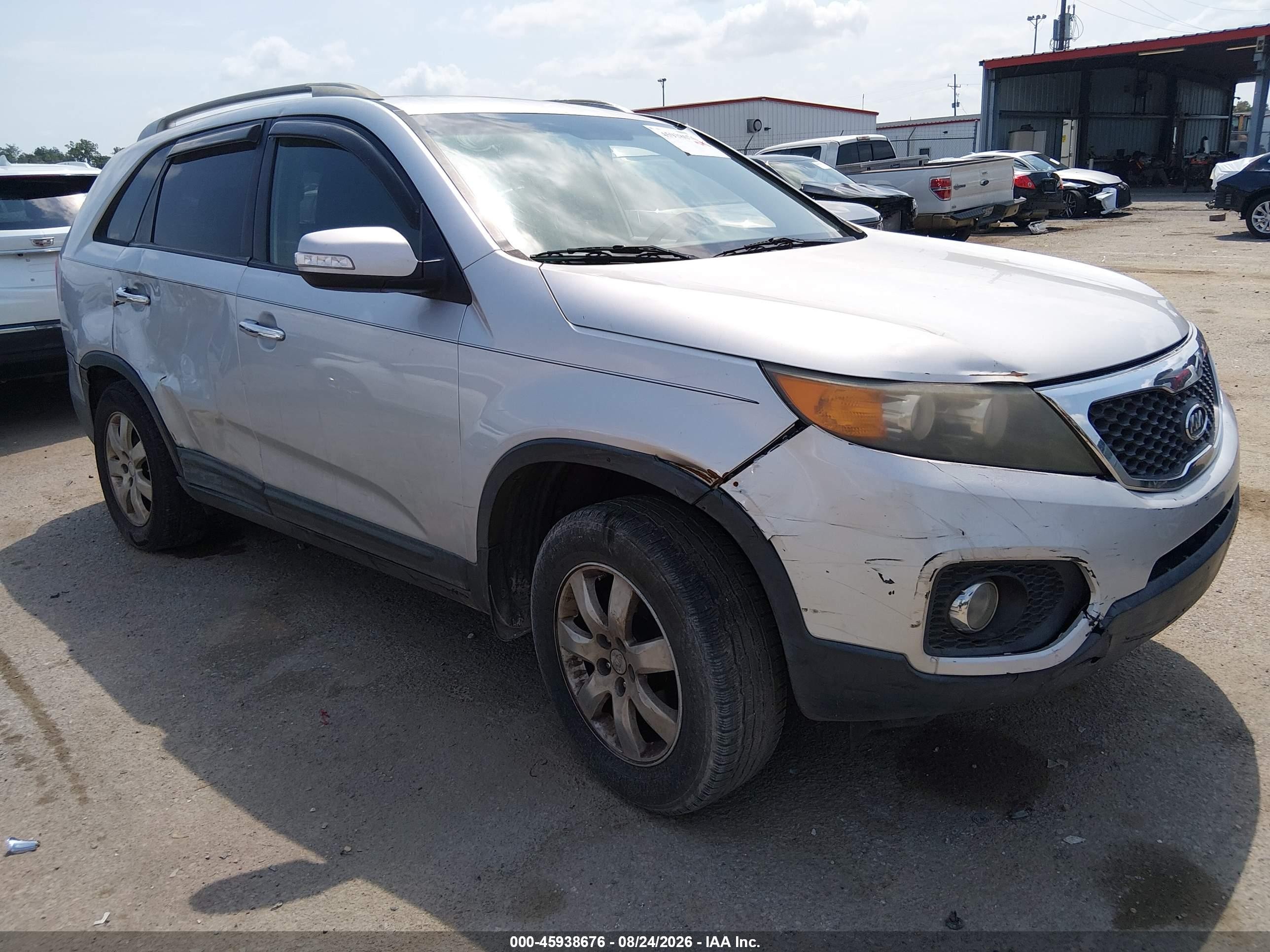 2011 Kia Sorento Lx Silver vin: 5XYKT3A18BG075227