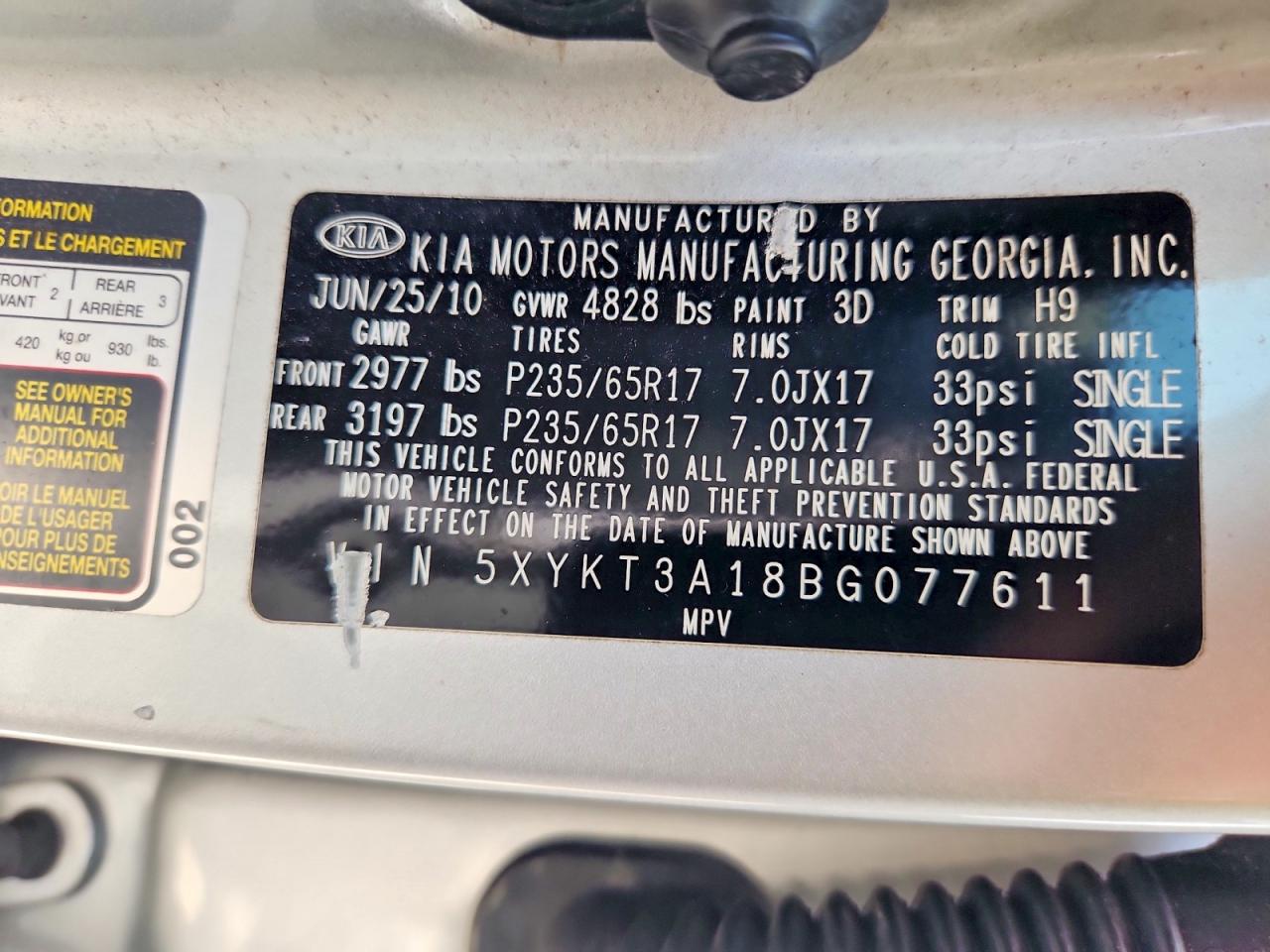 2011 Kia Sorento Lx Silver vin: 5XYKT3A18BG077611