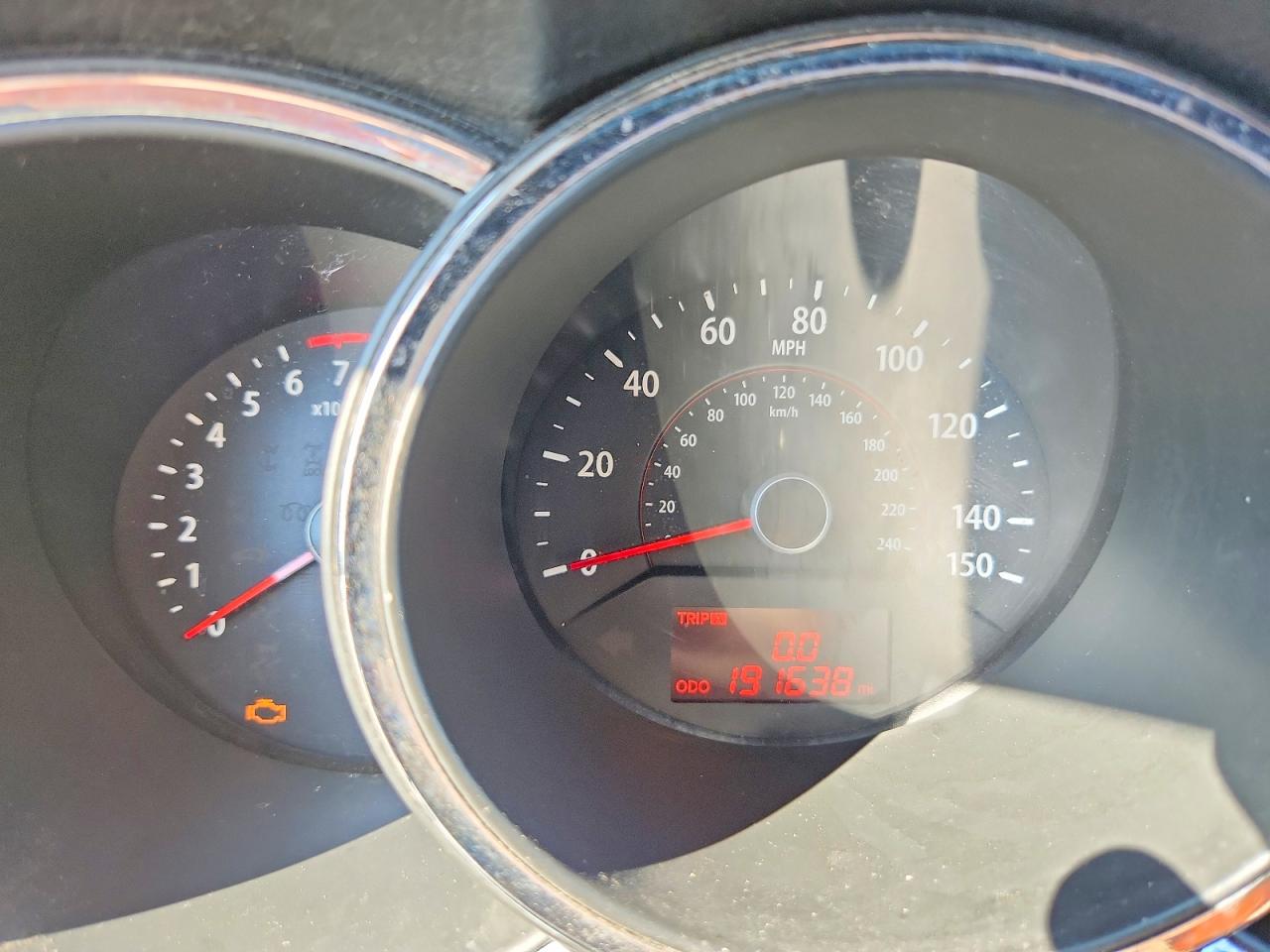 2011 Kia Sorento Lx Silver vin: 5XYKT3A18BG129772