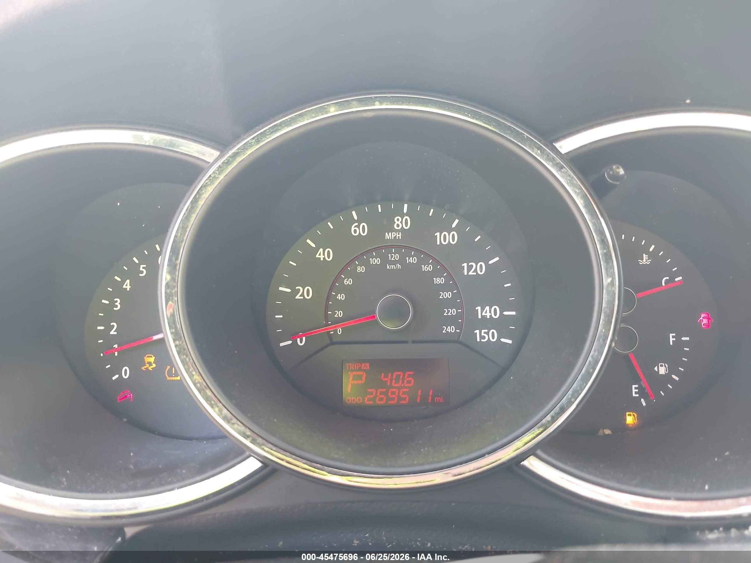 2012 Kia Sorento Lx Silver vin: 5XYKT3A18CG202897