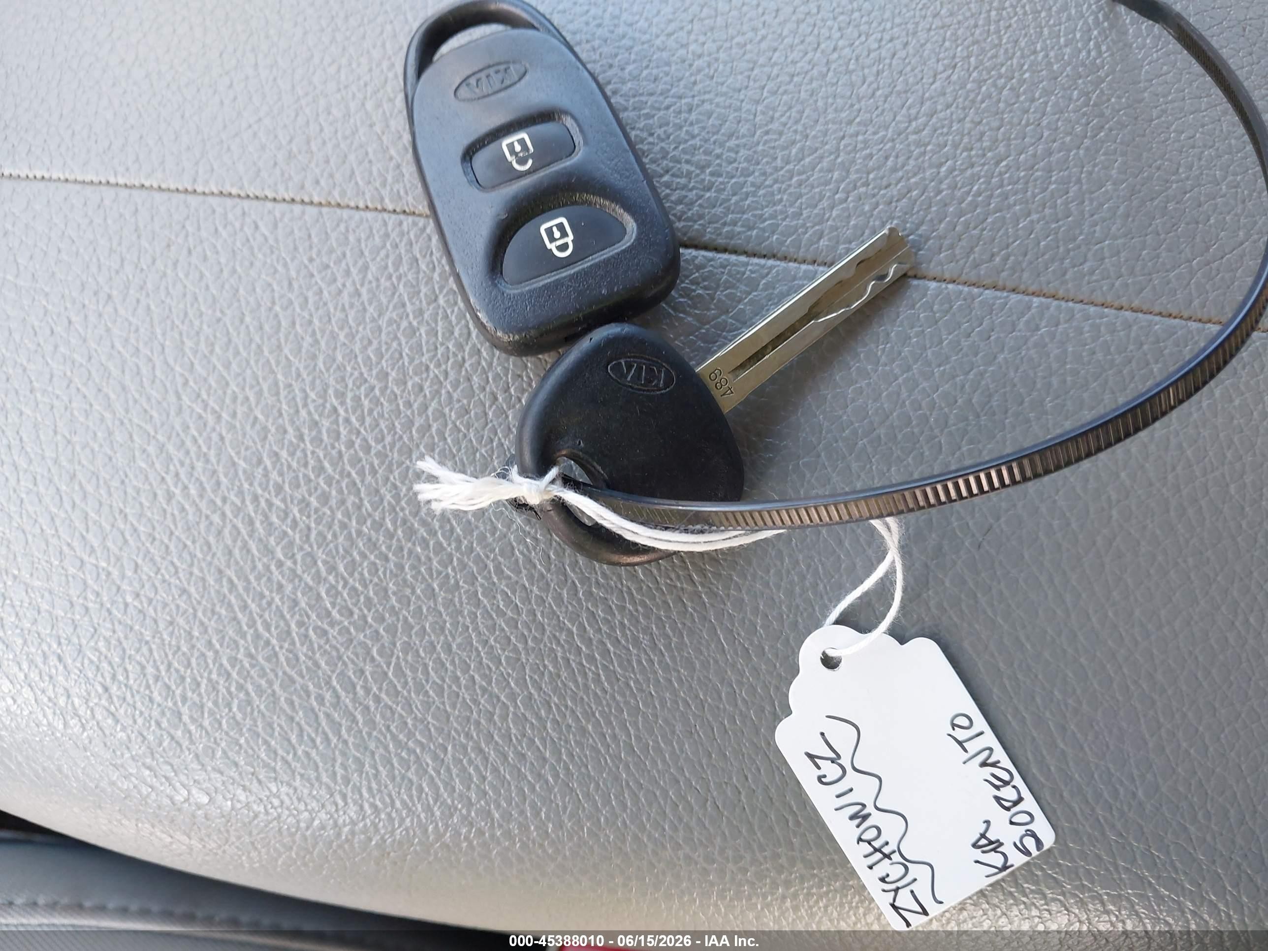2013 Kia Sorento Lx Gray vin: 5XYKT3A18DG317243