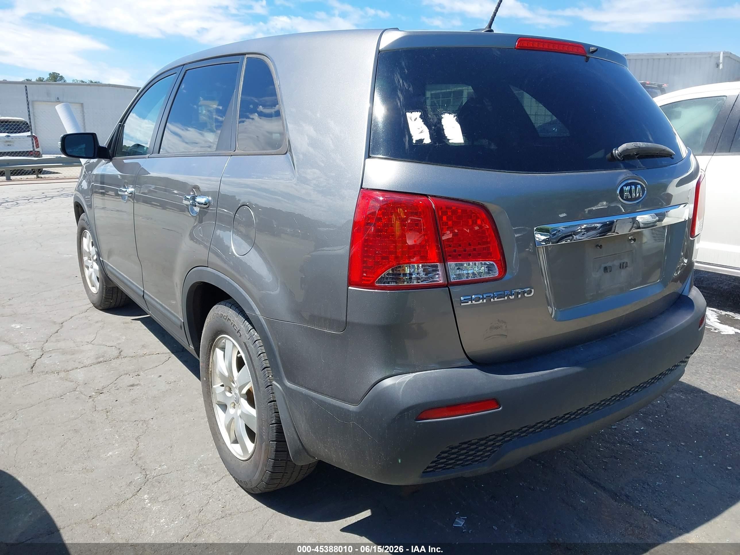 2013 Kia Sorento Lx Gray vin: 5XYKT3A18DG317243