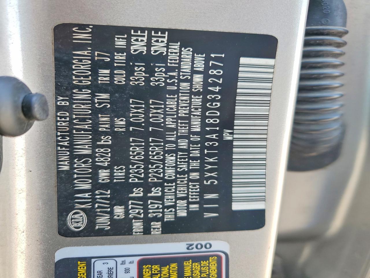 2013 Kia Sorento Lx Серебряный vin: 5XYKT3A18DG342871