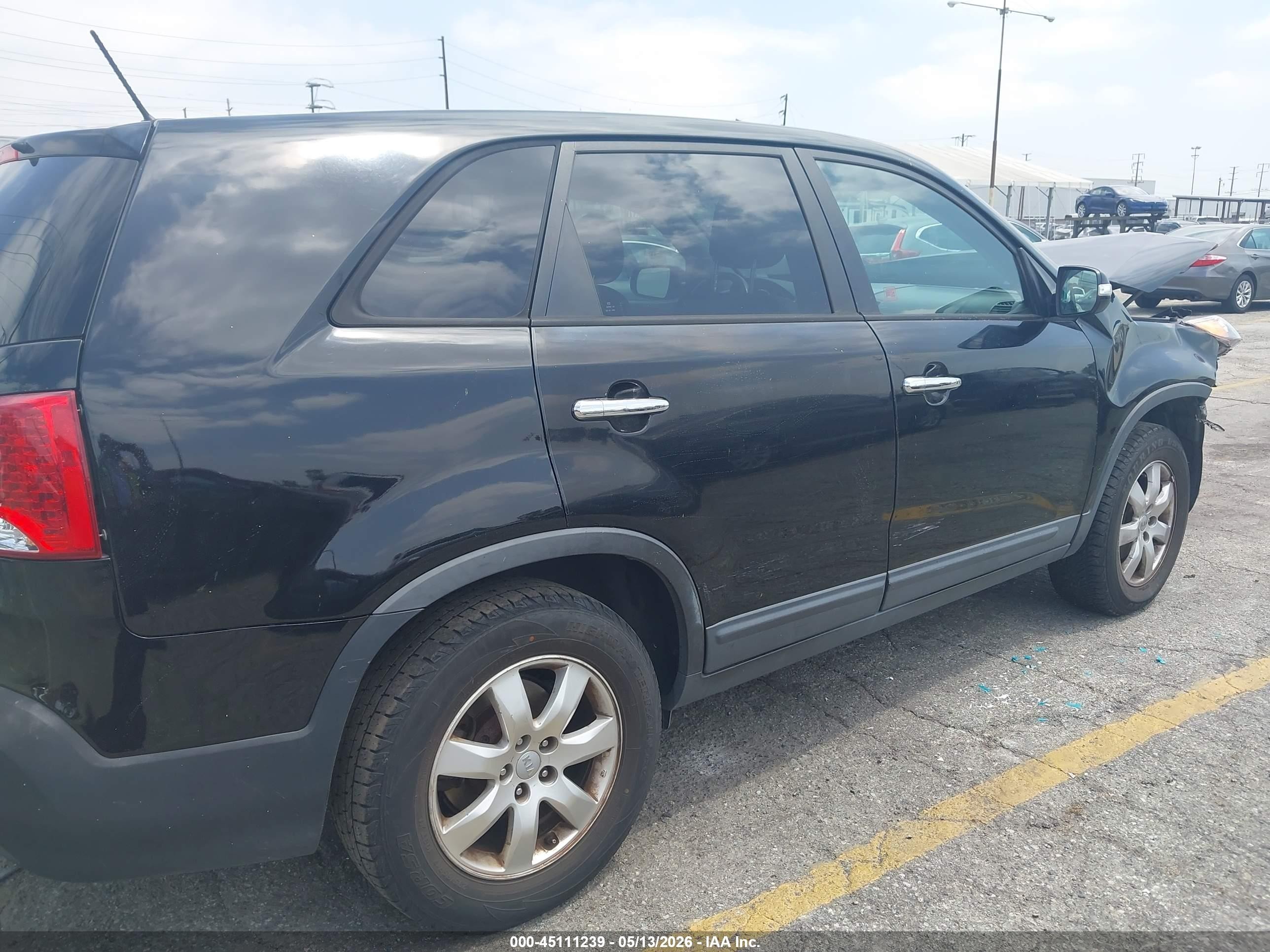 2013 Kia Sorento Lx Black vin: 5XYKT3A18DG365518