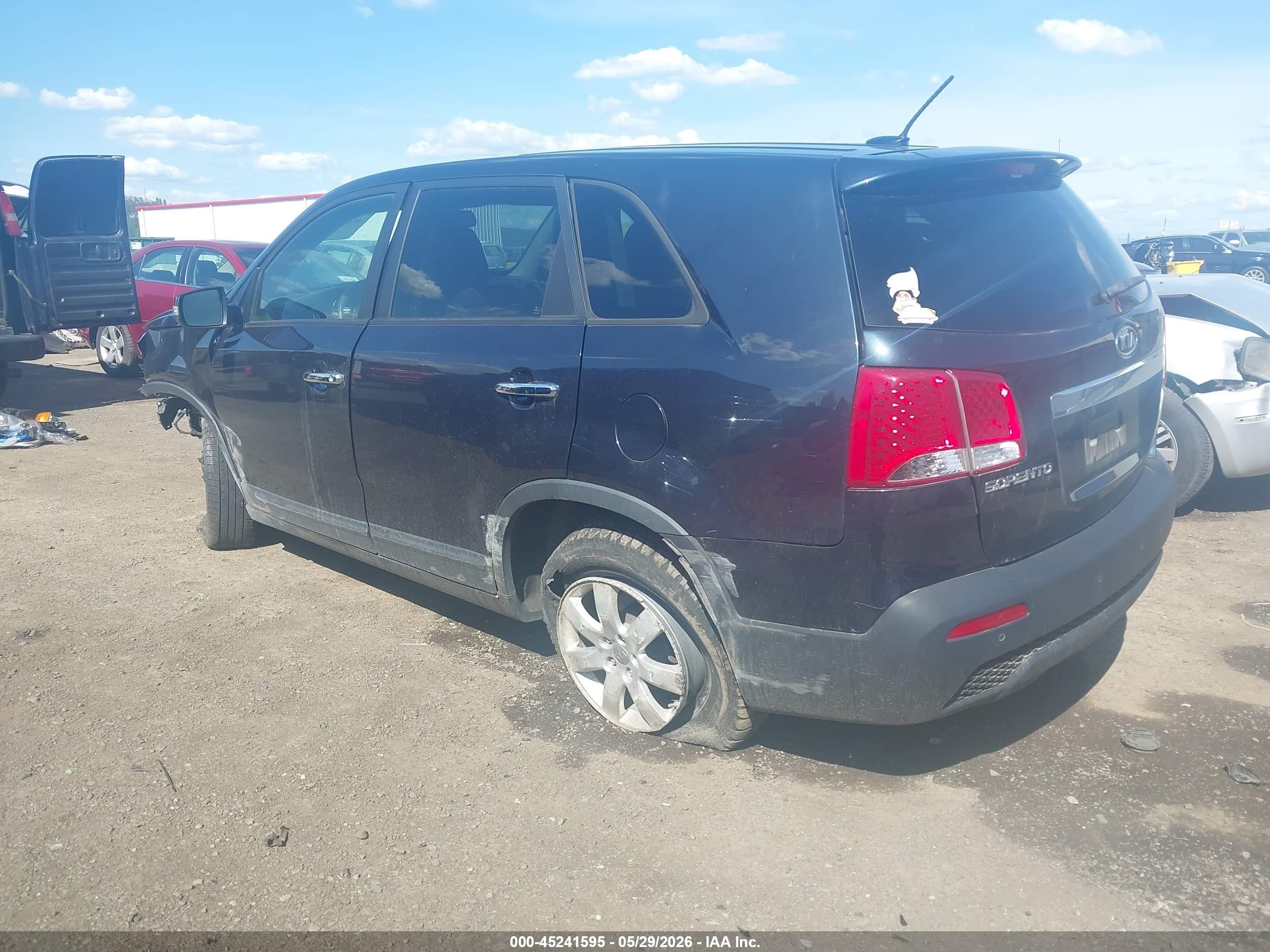 2013 Kia Sorento Lx Dark Blue vin: 5XYKT3A18DG402275