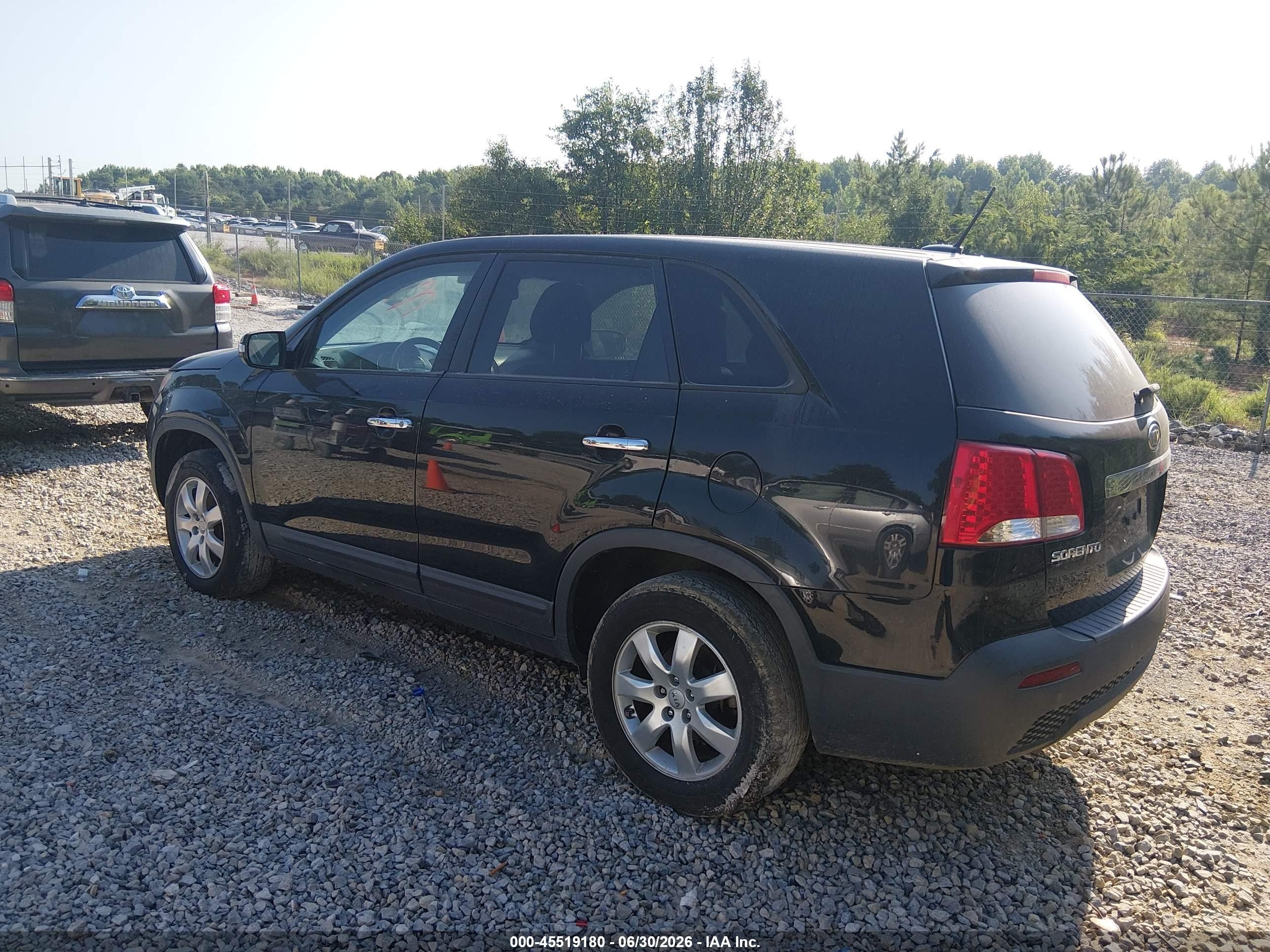 2013 Kia Sorento Lx Black vin: 5XYKT3A18DG406178