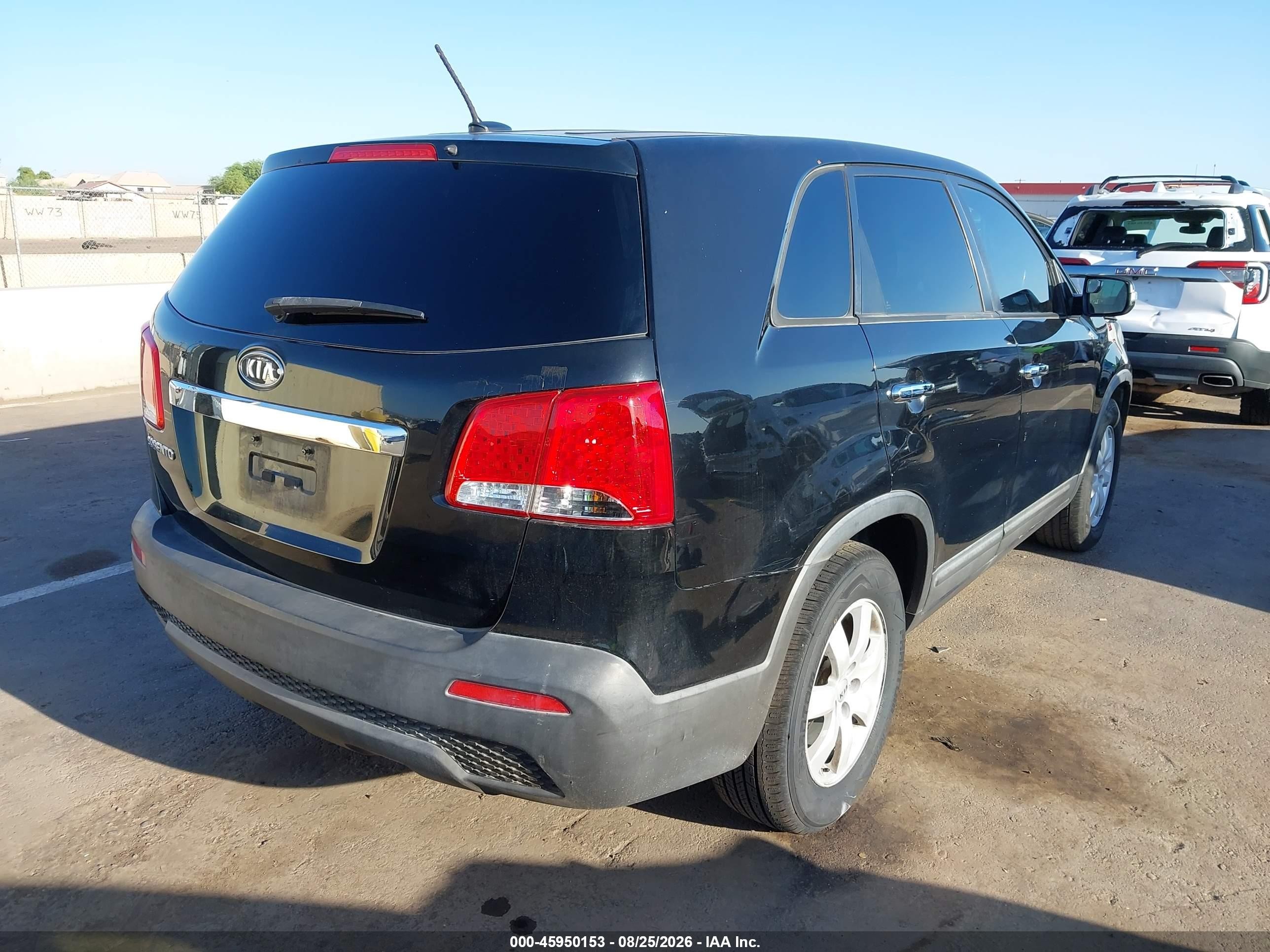 2012 Kia Sorento Lx Черный vin: 5XYKT3A19CG237965