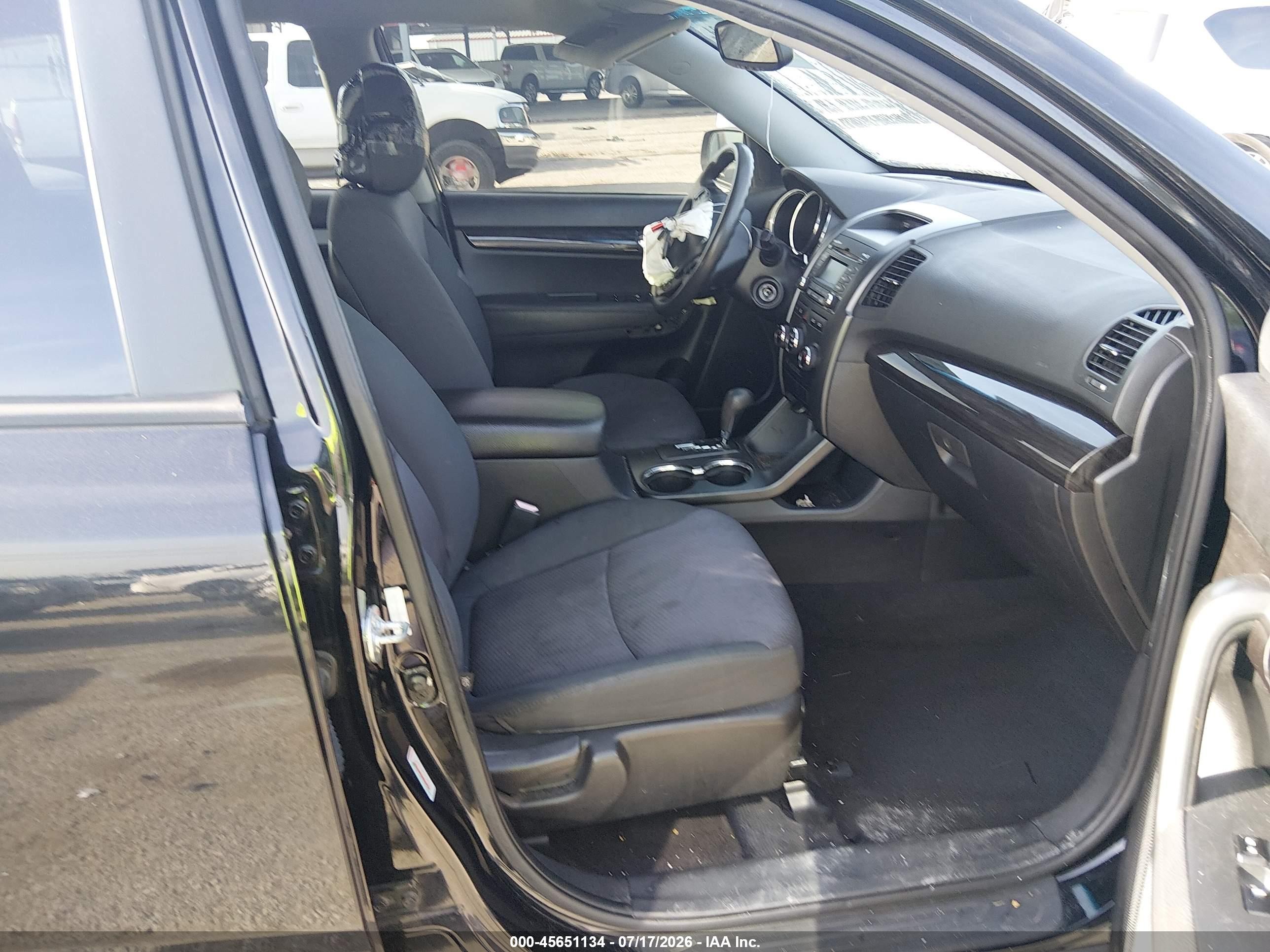 2012 Kia Sorento Lx Black vin: 5XYKT3A19CG284445