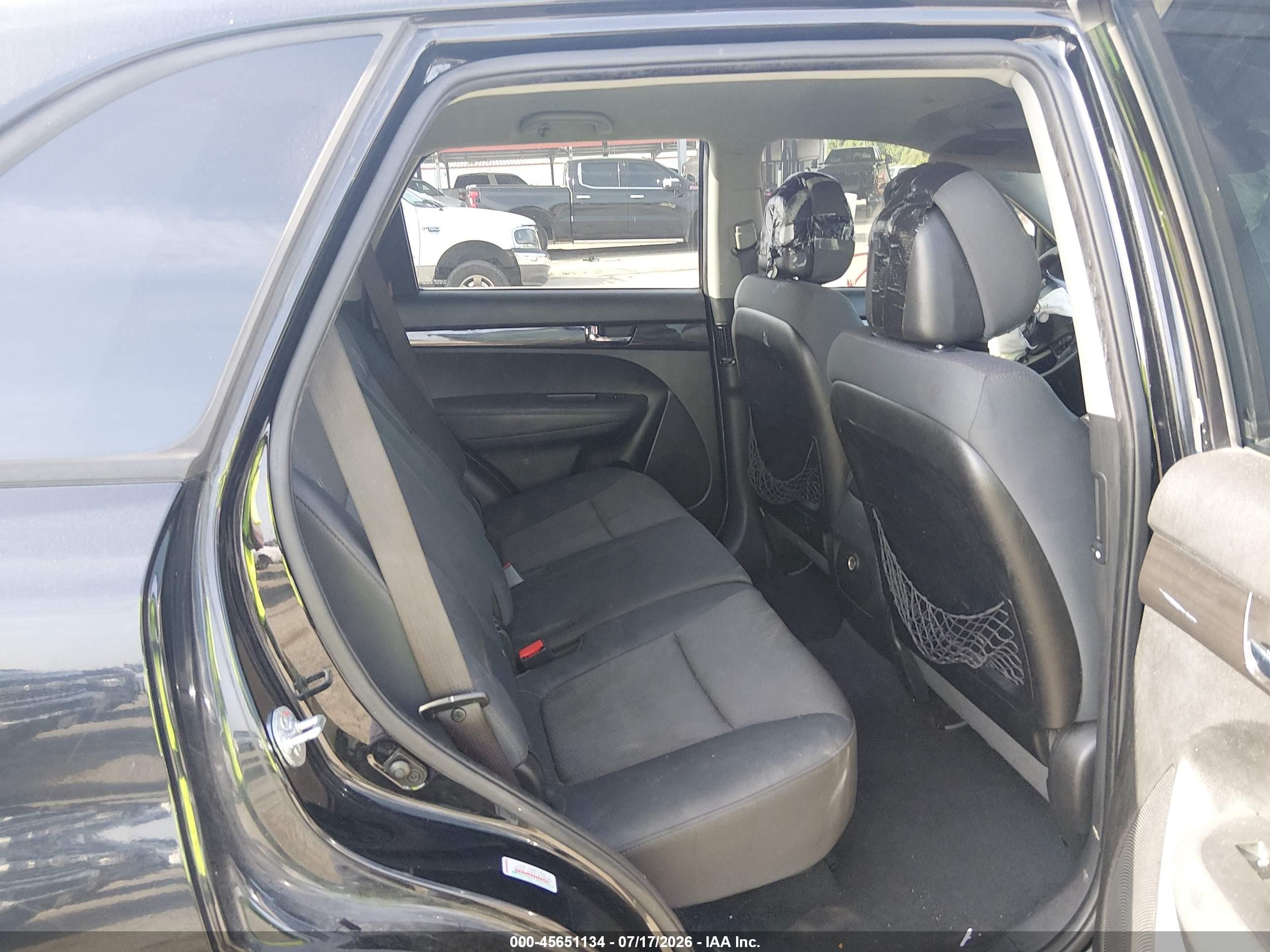 2012 Kia Sorento Lx Black vin: 5XYKT3A19CG284445