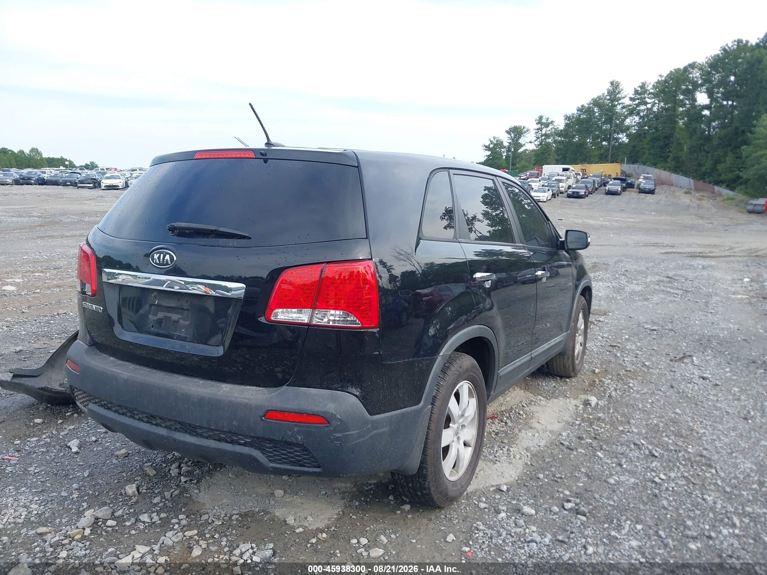 2013 Kia Sorento Lx Black vin: 5XYKT3A19DG322791
