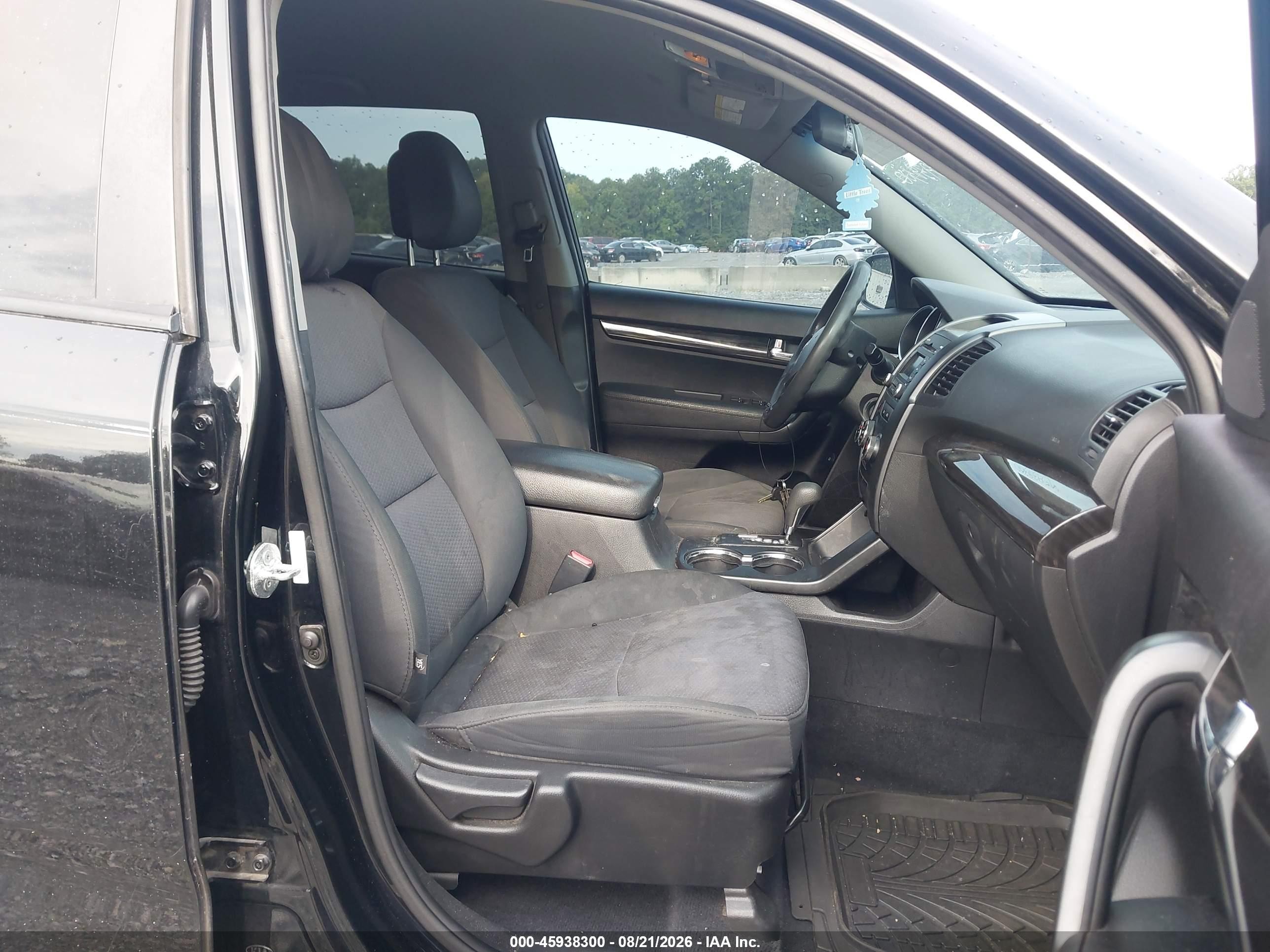 2013 Kia Sorento Lx Black vin: 5XYKT3A19DG322791
