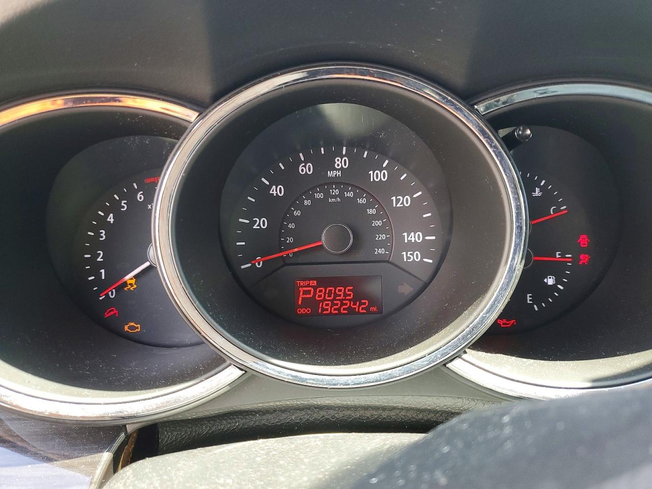 2013 Kia Sorento Lx Burgundy vin: 5XYKT3A19DG336707