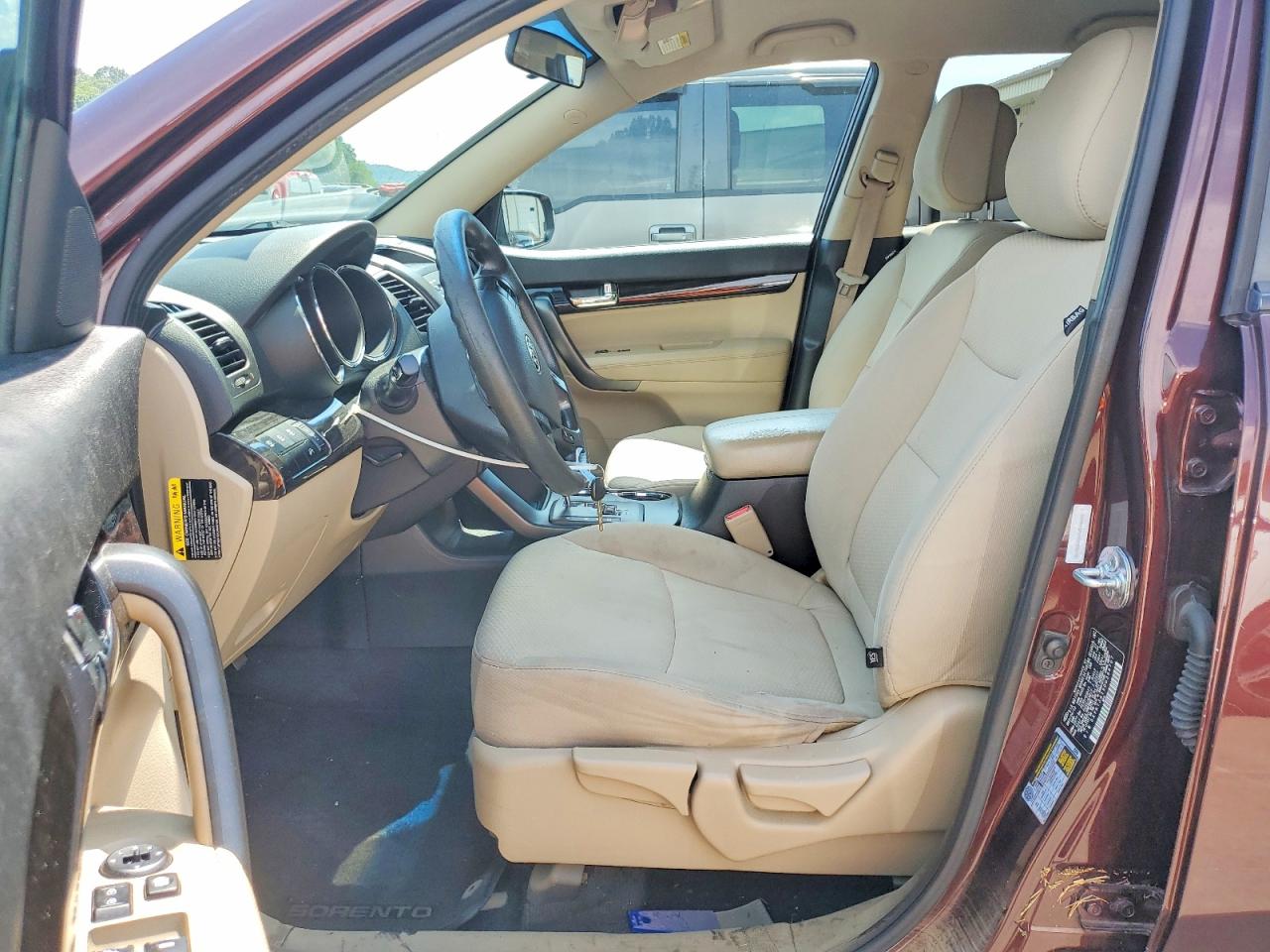 2013 Kia Sorento Lx Burgundy vin: 5XYKT3A19DG336707