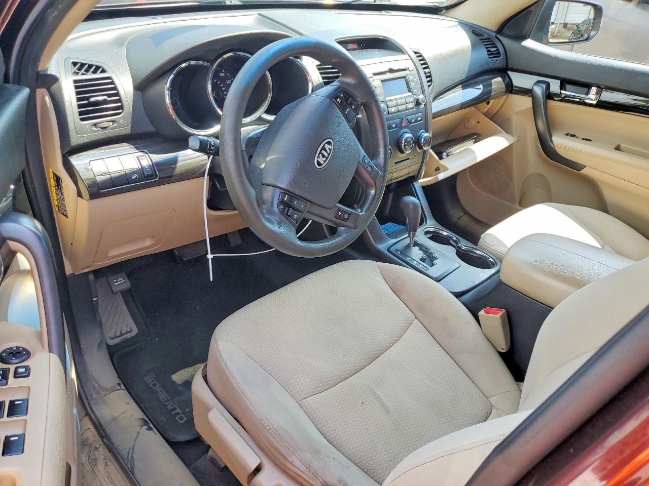 2013 Kia Sorento Lx Burgundy vin: 5XYKT3A19DG336707