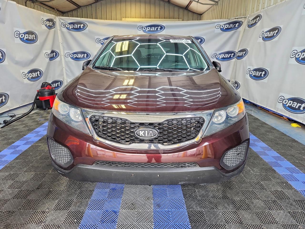 2013 Kia Sorento Lx Purple vin: 5XYKT3A19DG348081