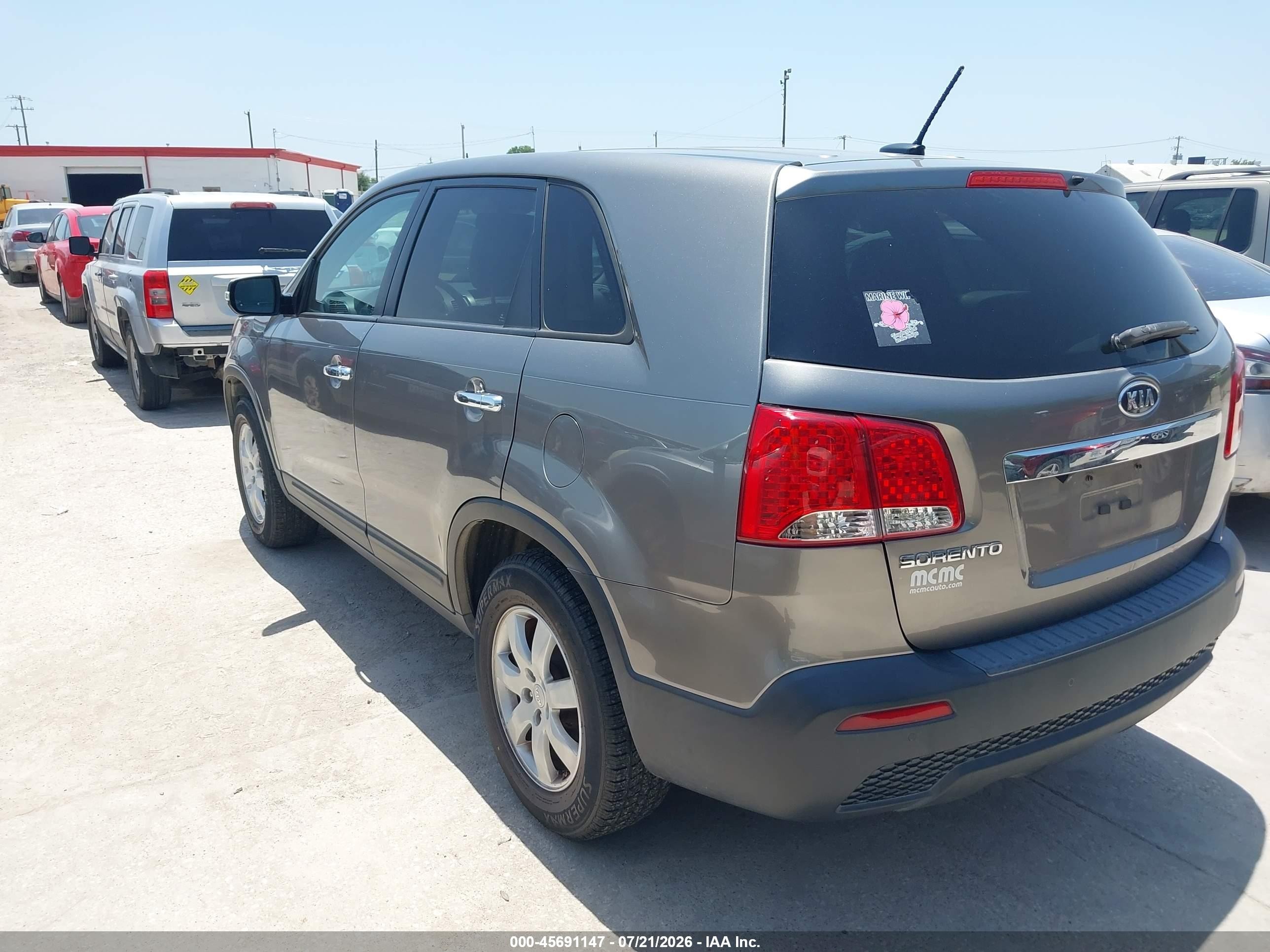 2013 Kia Sorento Lx Gray vin: 5XYKT3A19DG401104