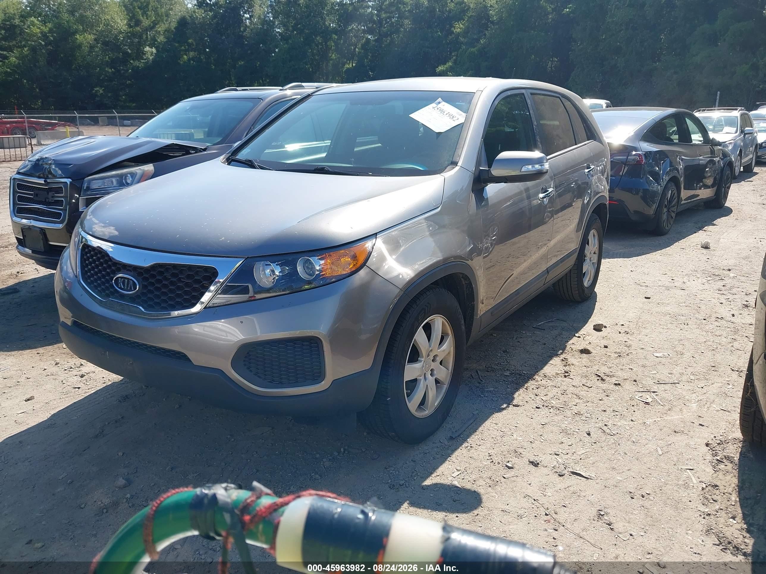 2013 Kia Sorento Lx Gray vin: 5XYKT3A19DG405203