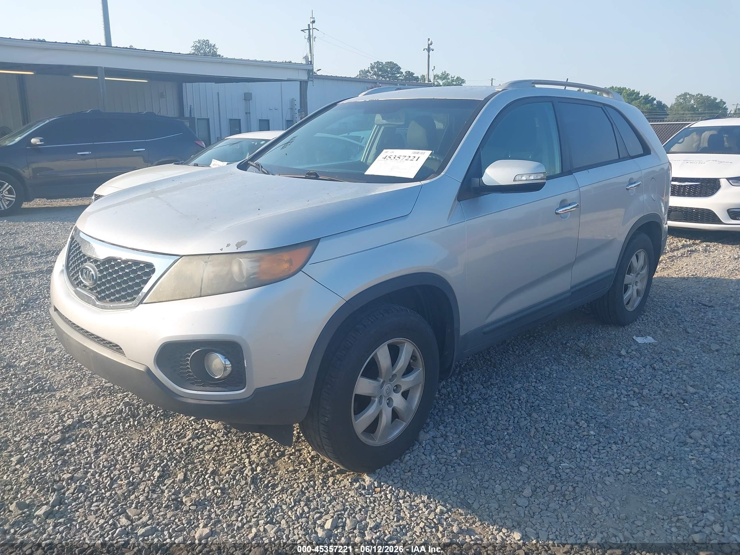 2011 Kia Sorento Lx Серый vin: 5XYKT3A1XBG024683