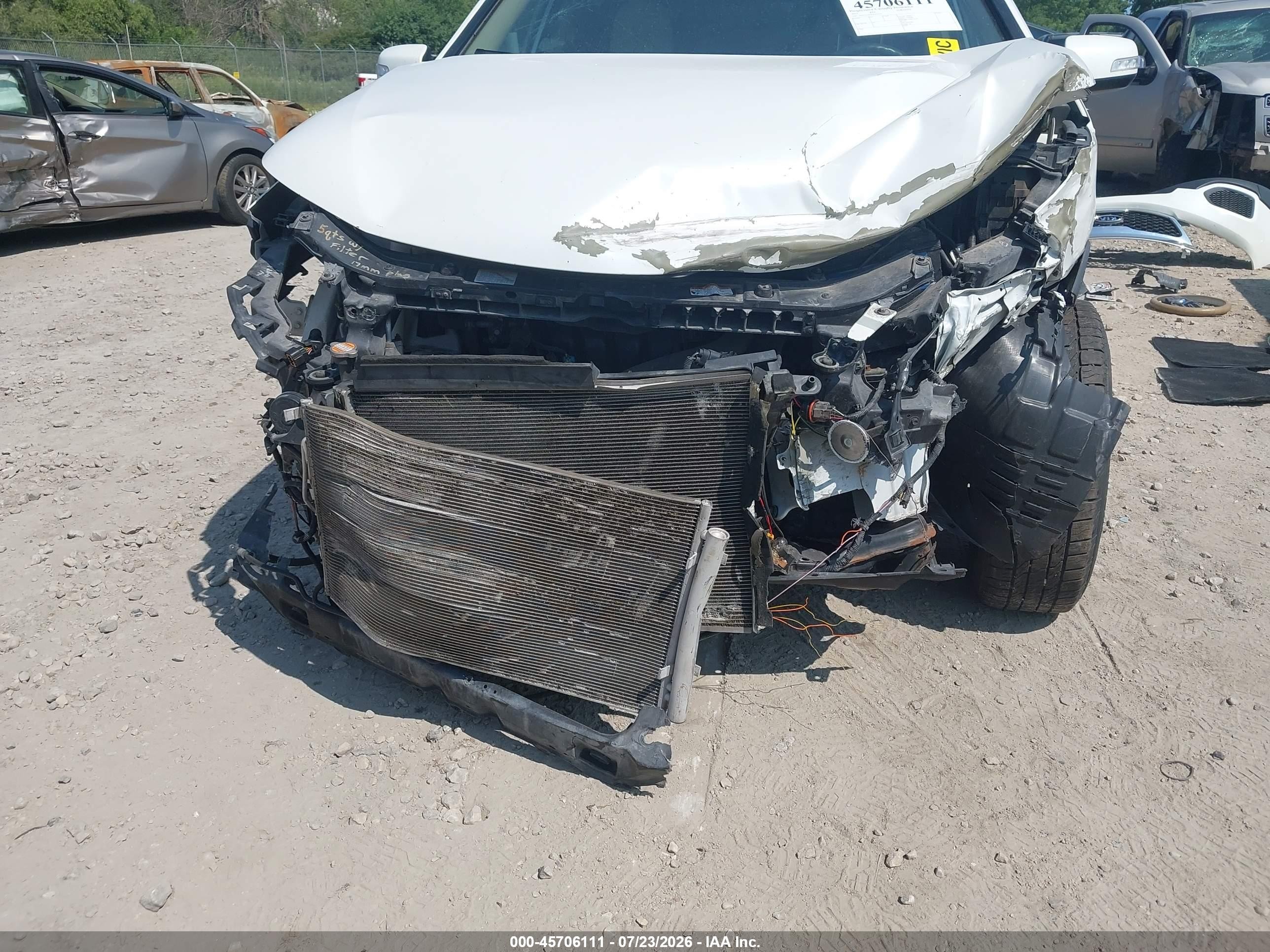 2012 Kia Sorento Lx White vin: 5XYKT3A1XCG212119