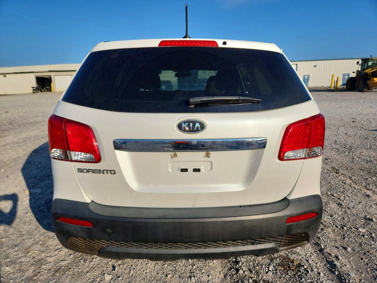 2012 Kia Sorento Lx White vin: 5XYKT3A1XCG222410