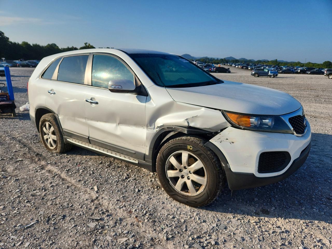 2012 Kia Sorento Lx White vin: 5XYKT3A1XCG222410