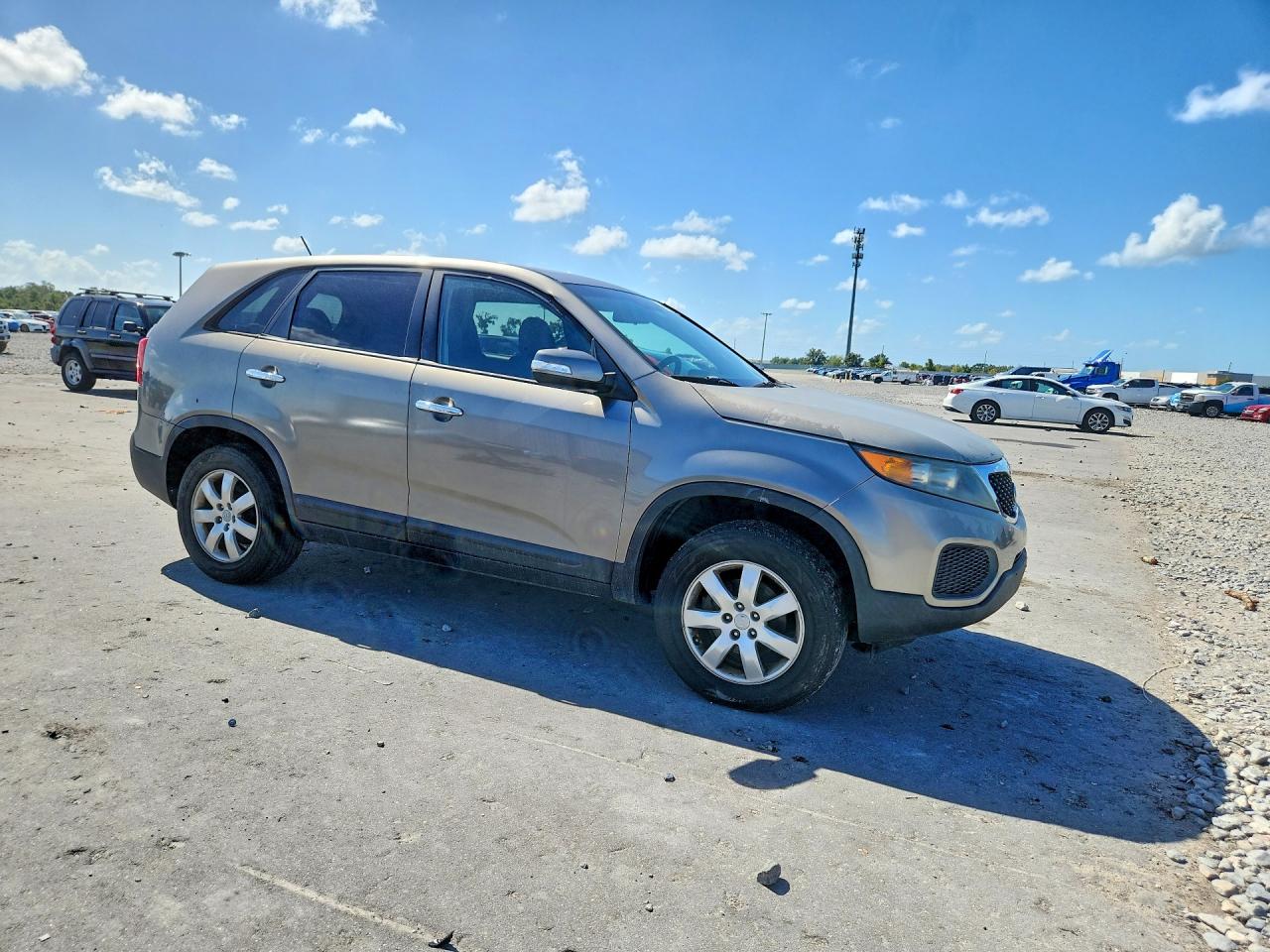 2012 Kia Sorento Lx Серый vin: 5XYKT3A1XCG284714