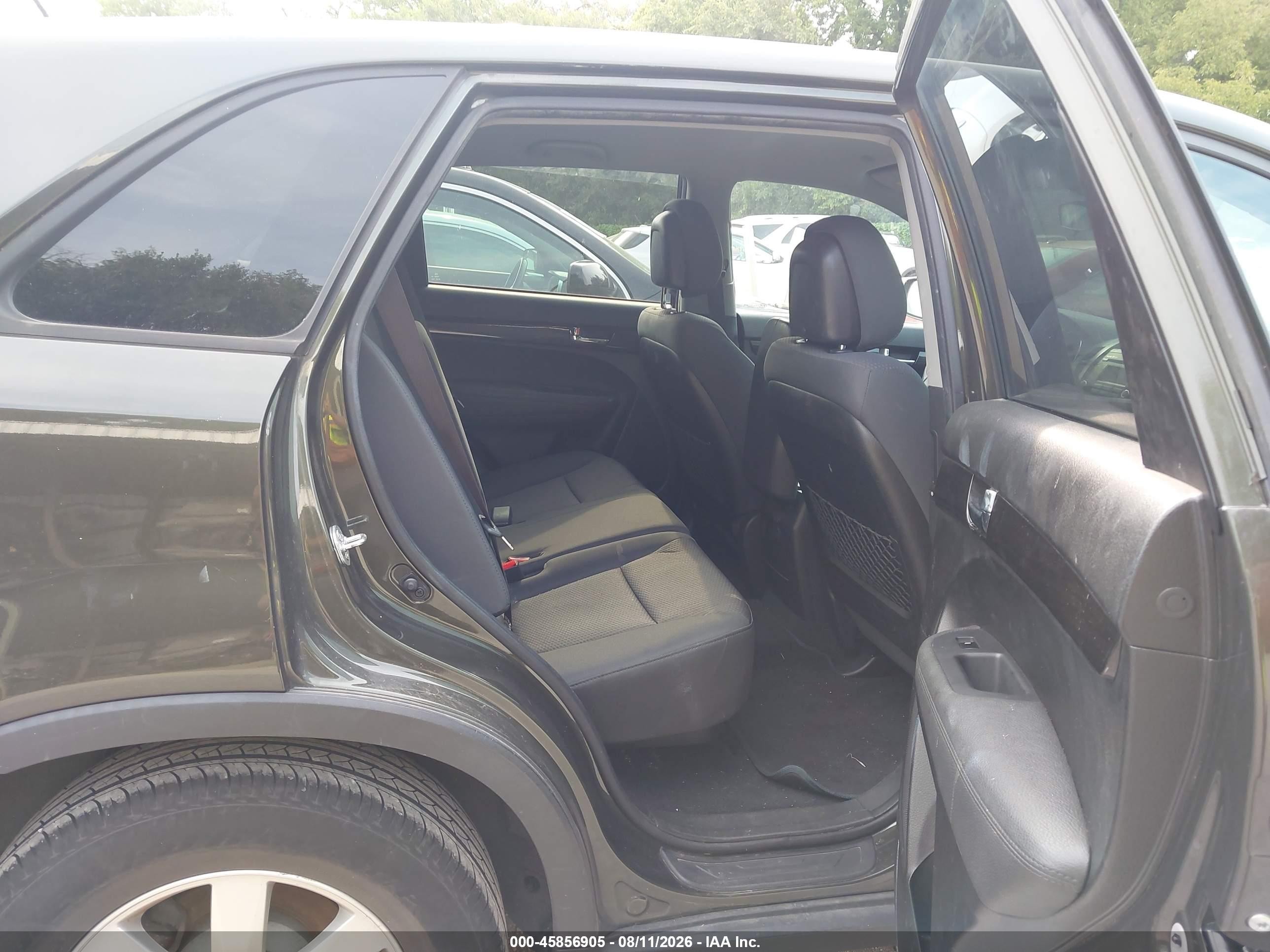 2013 Kia Sorento Lx Серый vin: 5XYKT3A1XDG317096