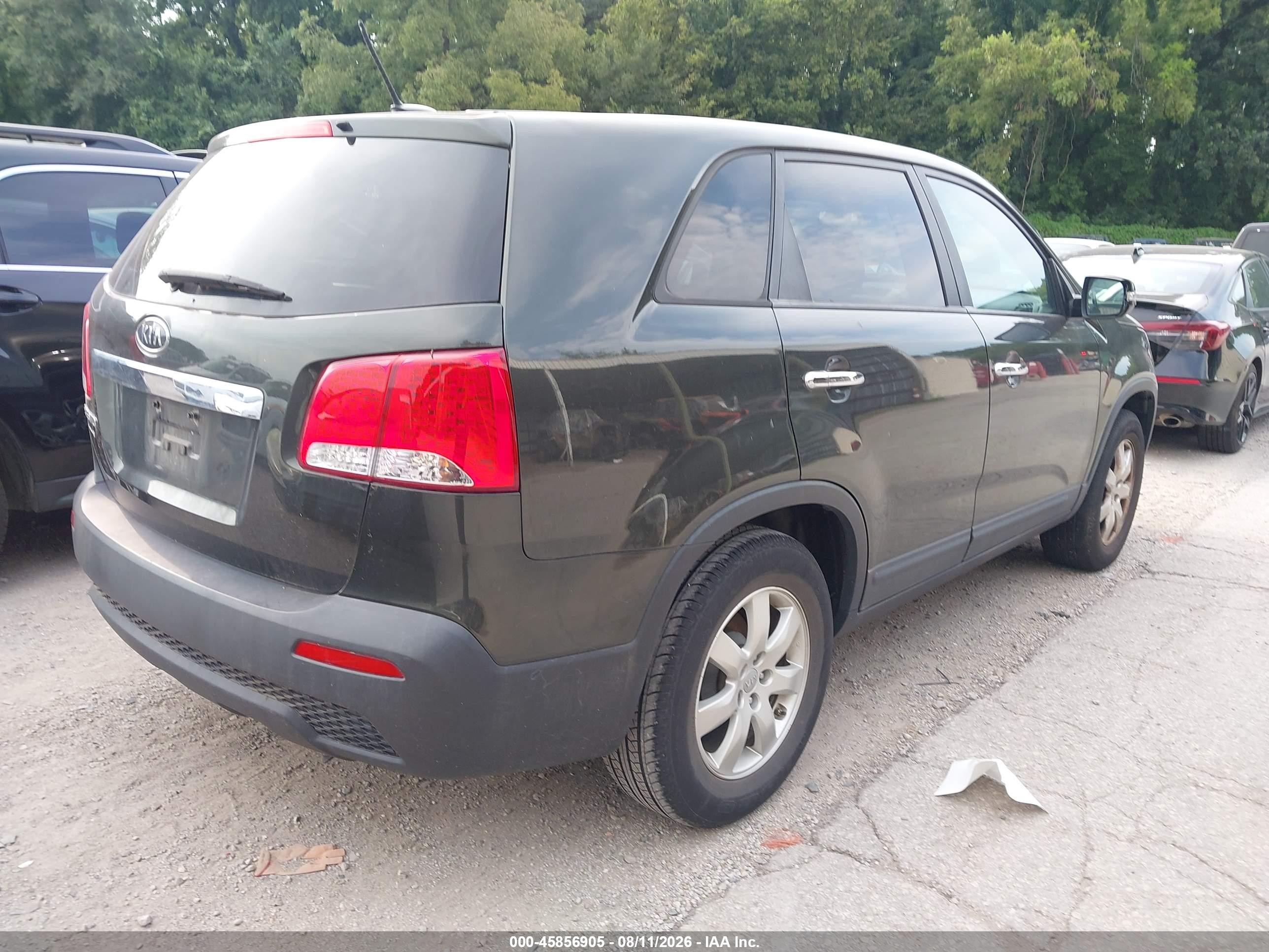 2013 Kia Sorento Lx Серый vin: 5XYKT3A1XDG317096