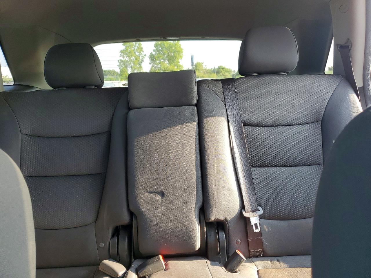 2013 Kia Sorento Lx Silver vin: 5XYKT3A1XDG359512