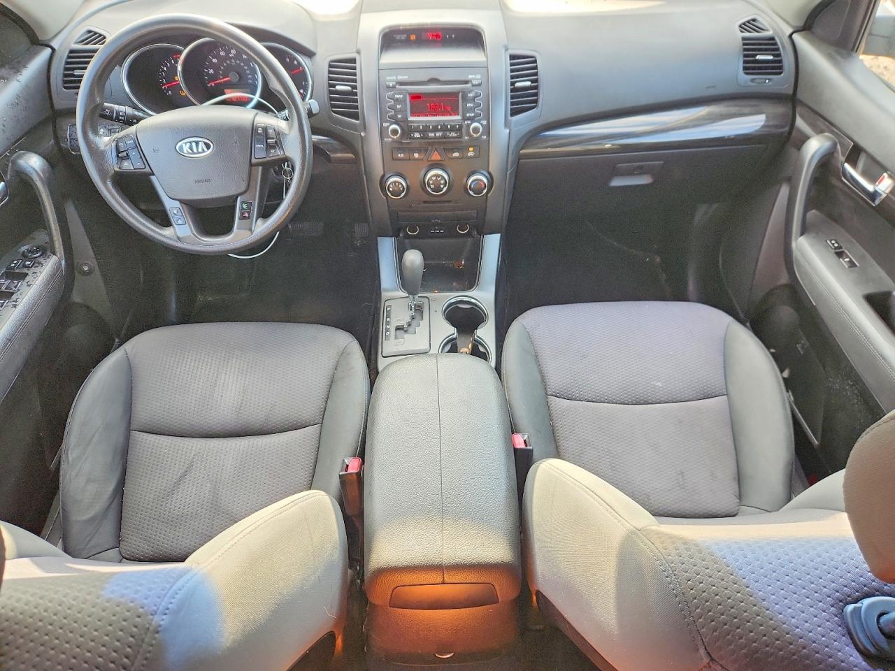 2013 Kia Sorento Lx Серый vin: 5XYKT3A1XDG400124