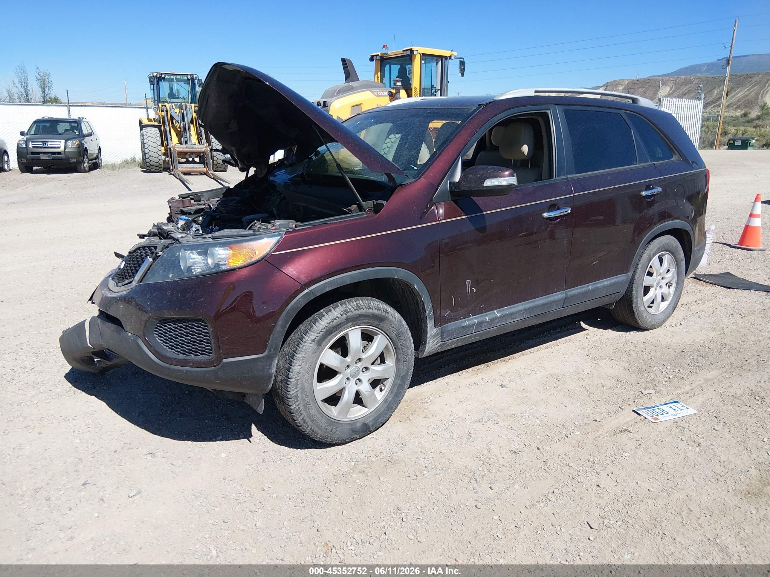 2012 Kia Sorento Lx V6 Purple vin: 5XYKT3A29CG246366