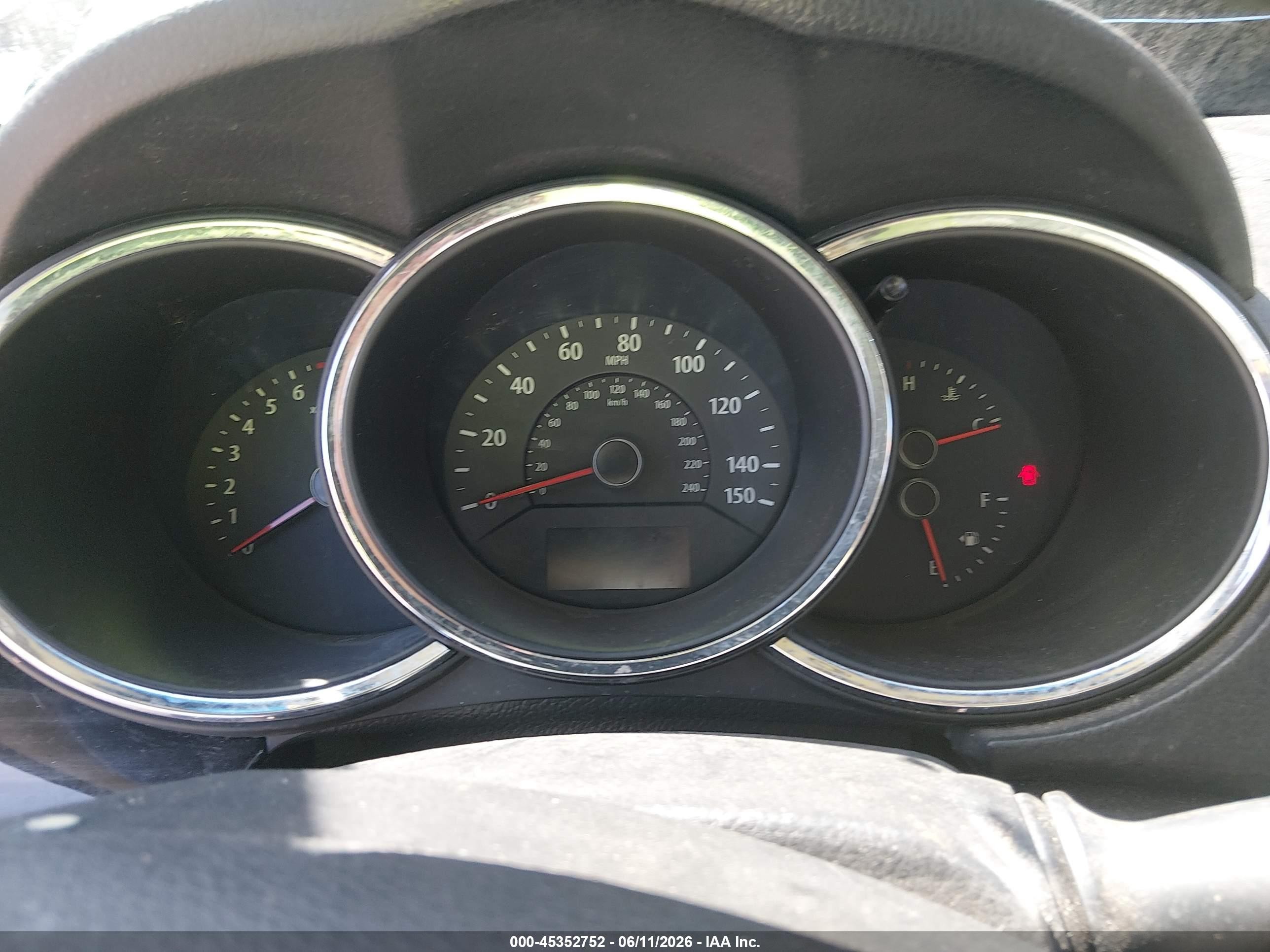 2012 Kia Sorento Lx V6 Purple vin: 5XYKT3A29CG246366