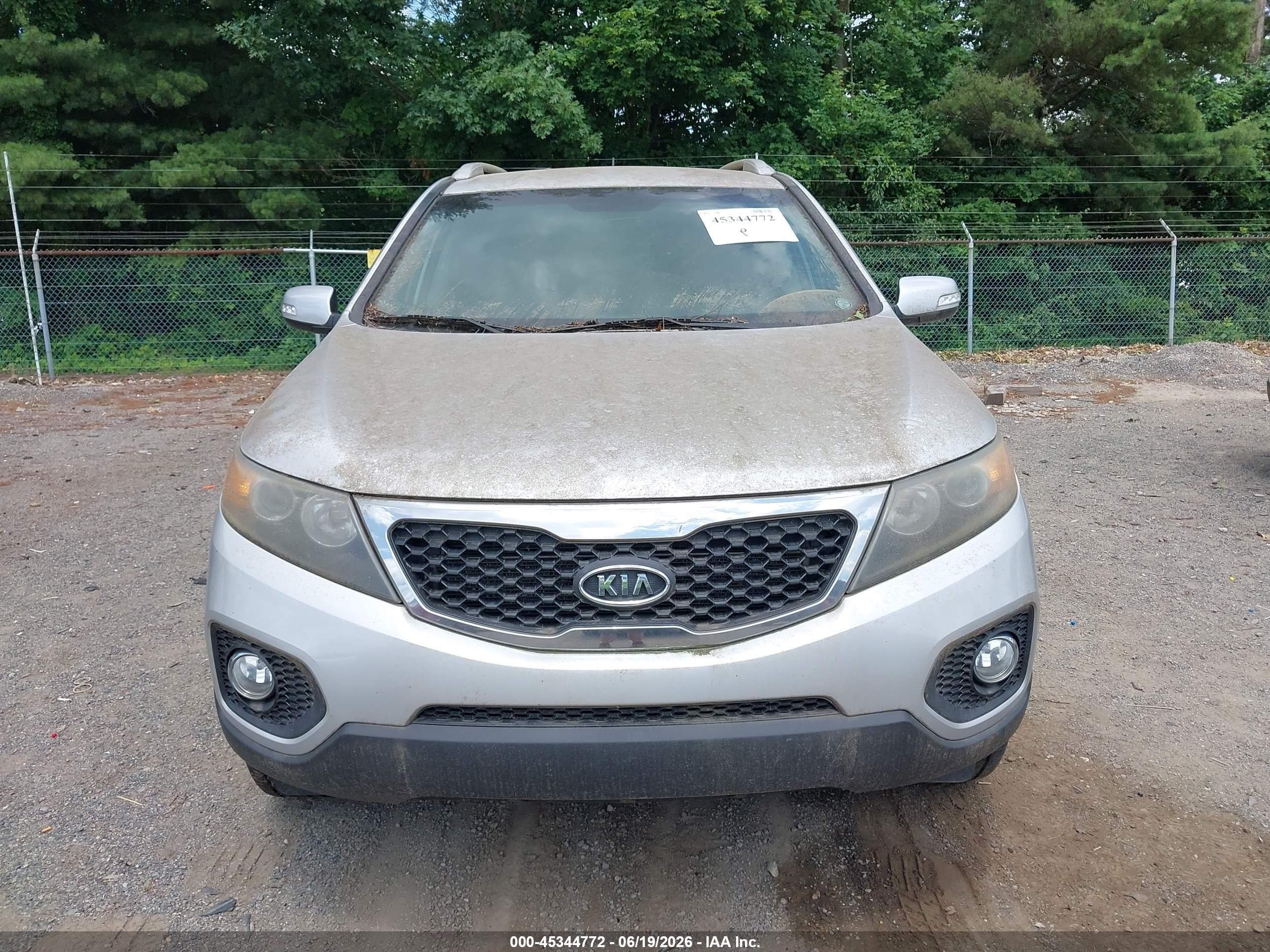 2012 Kia Sorento Lx Silver vin: 5XYKT3A60CG224856