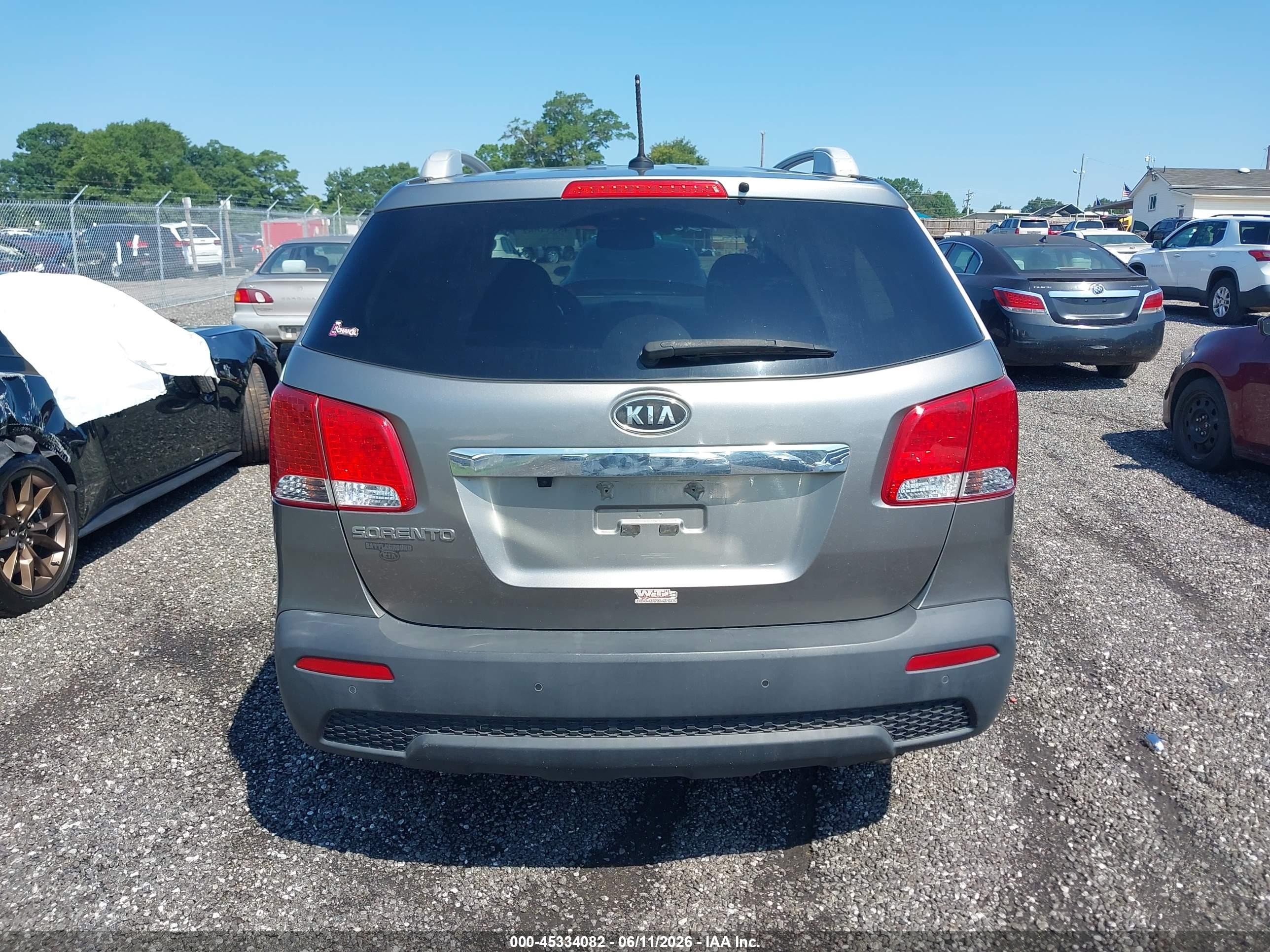 2012 Kia Sorento Lx Gray vin: 5XYKT3A60CG254438
