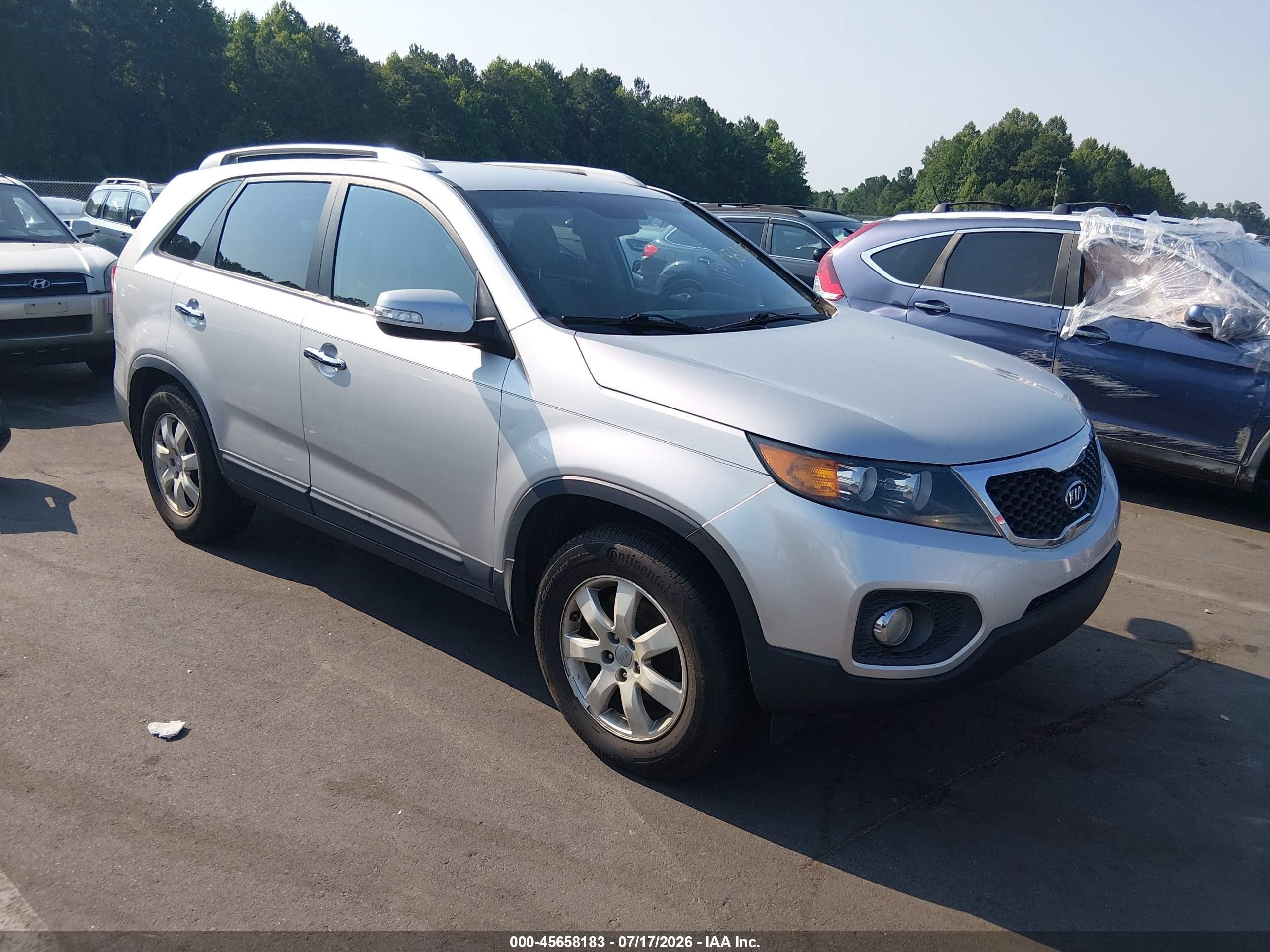 2012 Kia Sorento Lx Silver vin: 5XYKT3A60CG280344