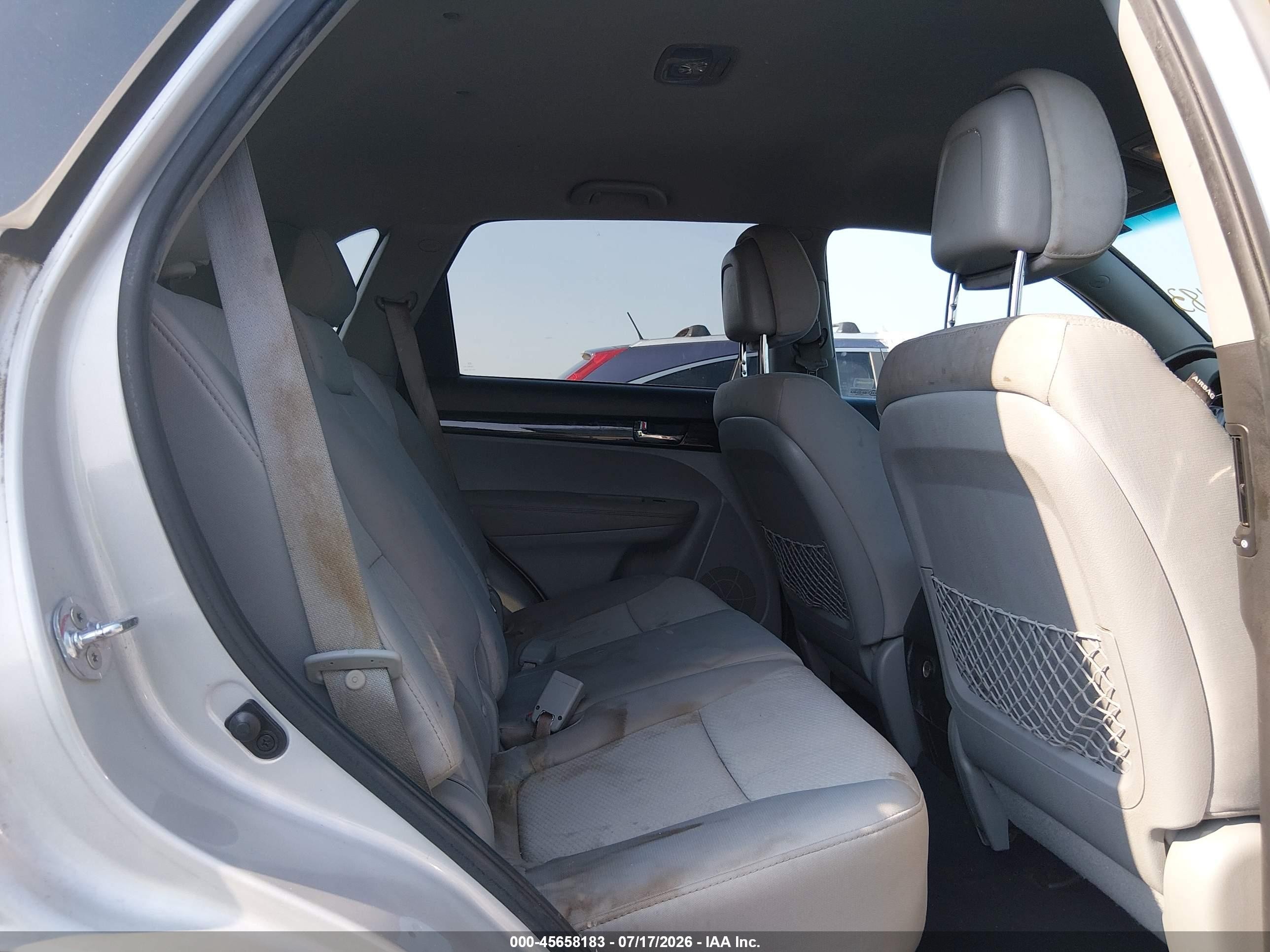 2012 Kia Sorento Lx Silver vin: 5XYKT3A60CG280344