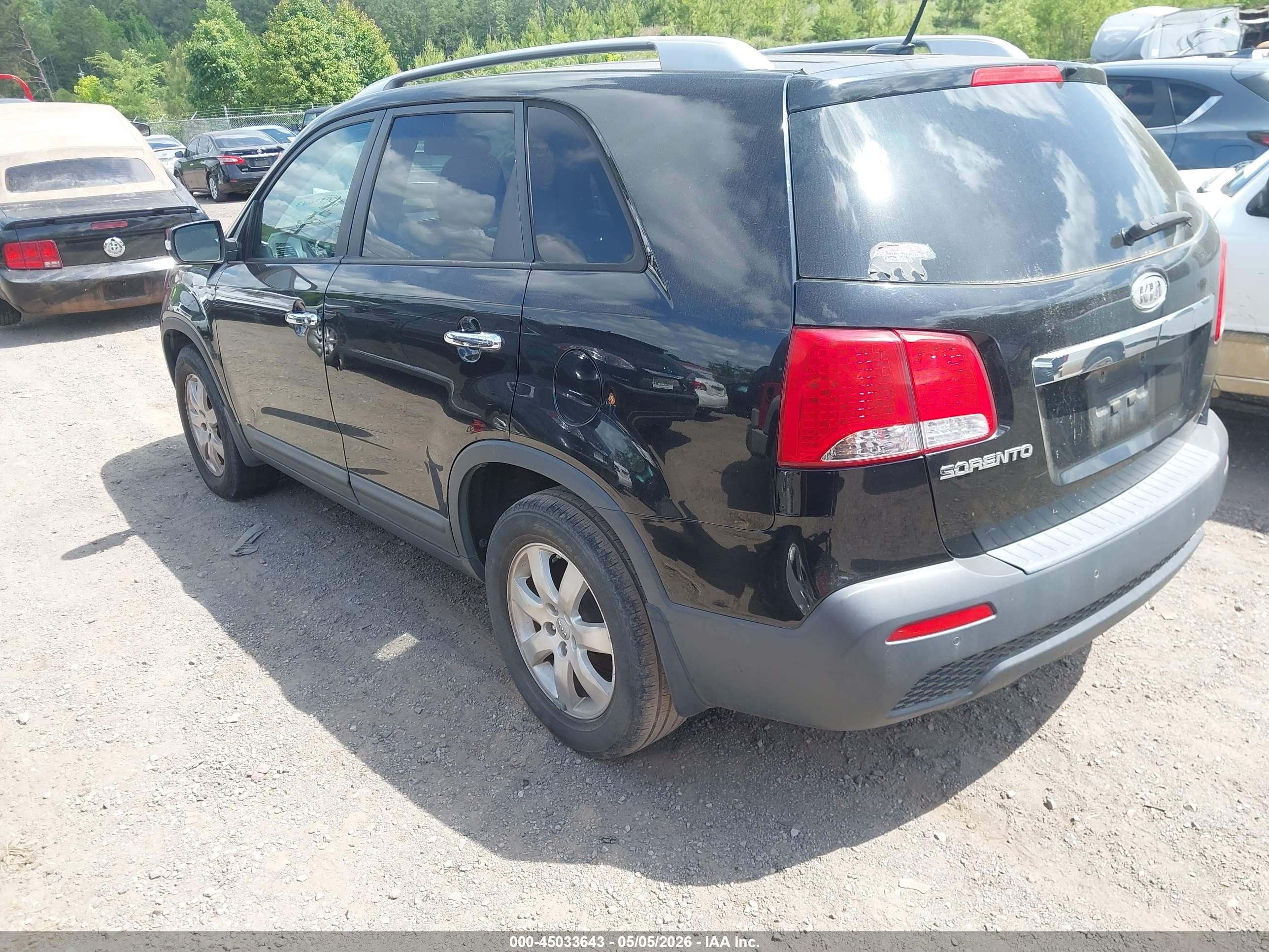 2013 Kia Sorento Lx Black vin: 5XYKT3A60DG404730