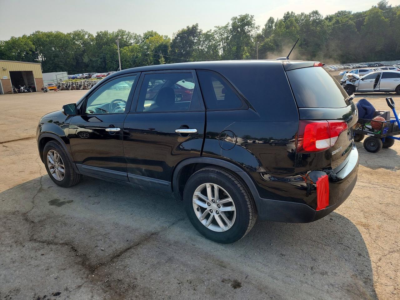 2014 Kia Sorento Lx Черный vin: 5XYKT3A60EG426454