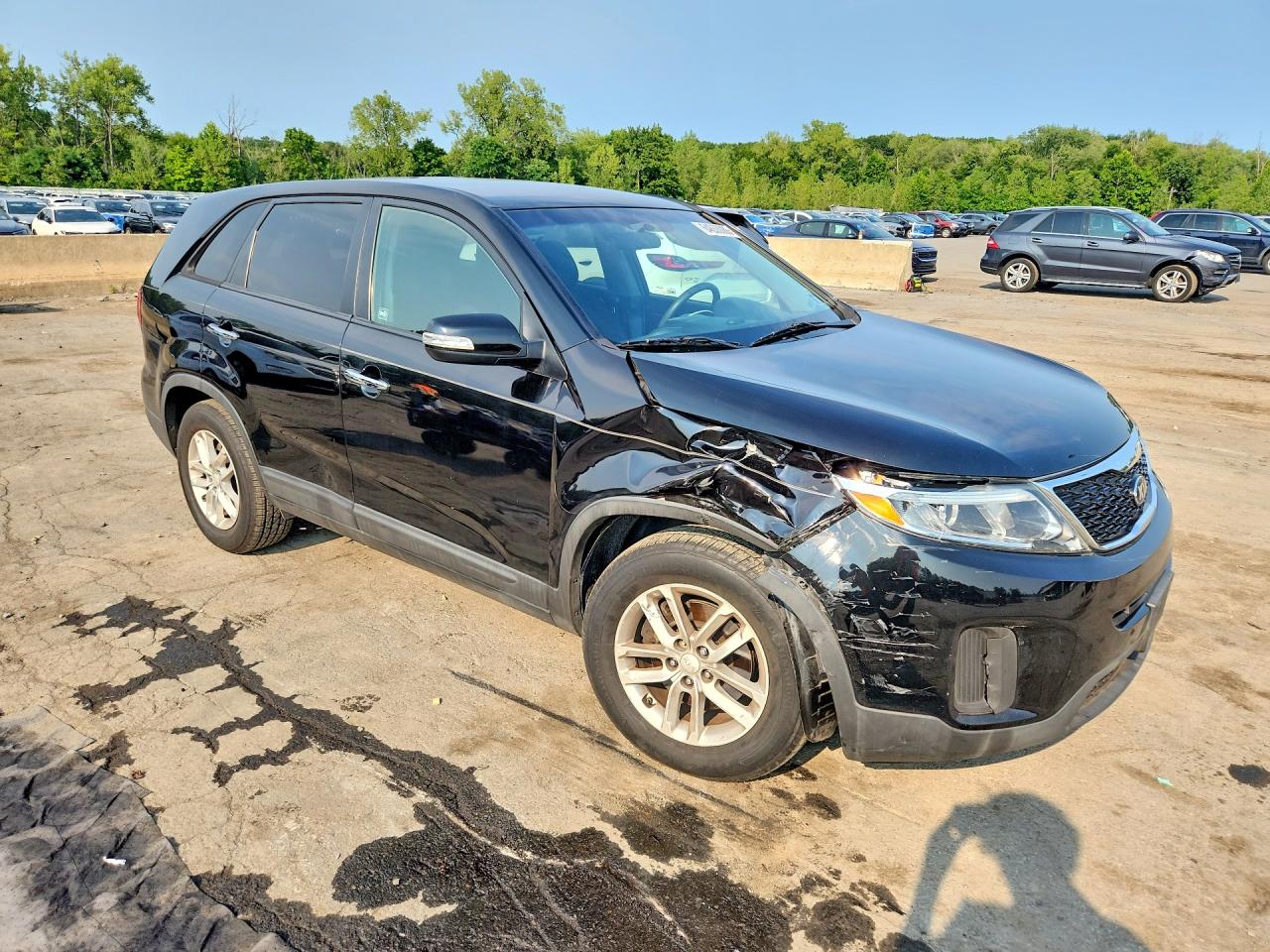 2014 Kia Sorento Lx Черный vin: 5XYKT3A60EG426454