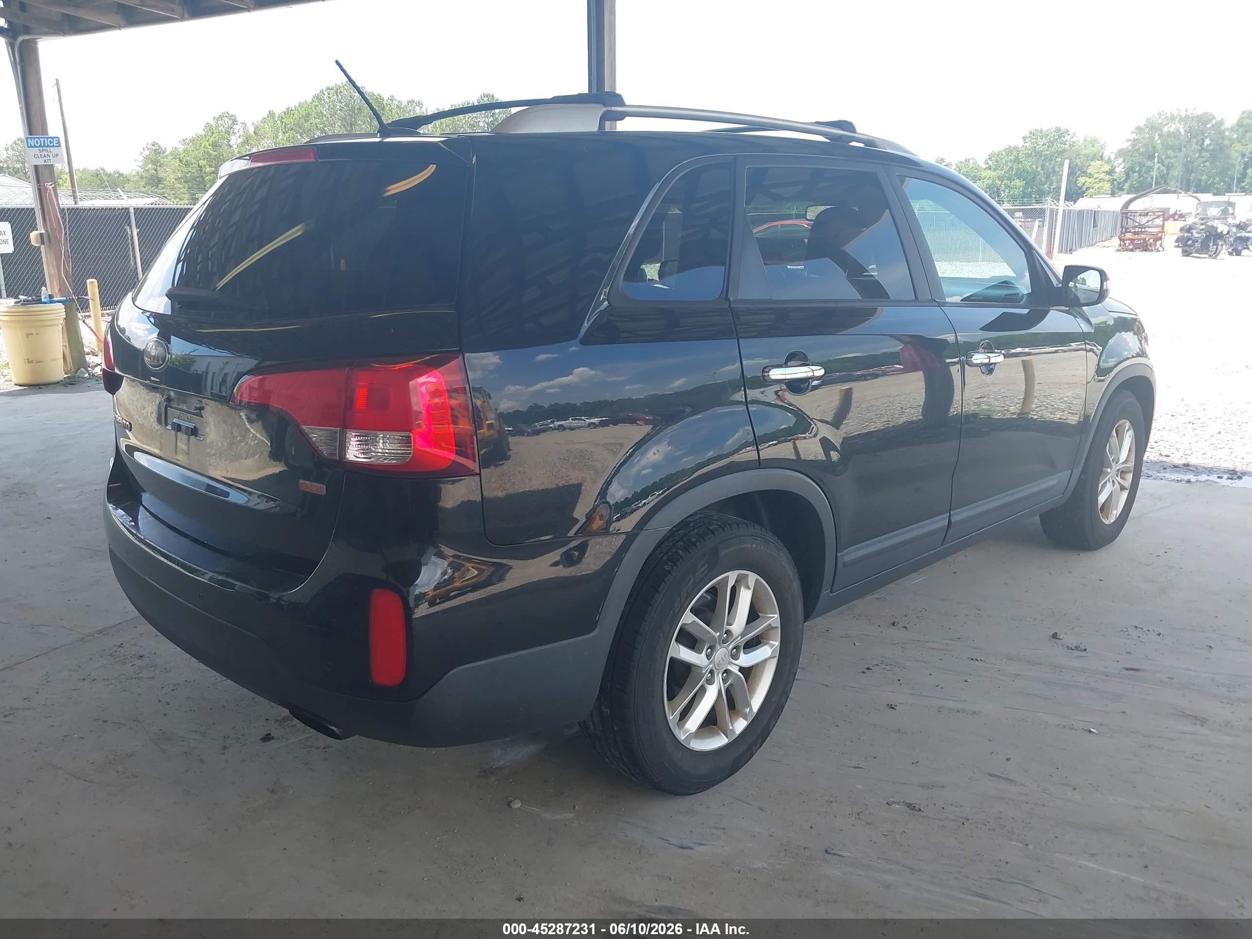 2014 Kia Sorento Lx Black vin: 5XYKT3A60EG432058
