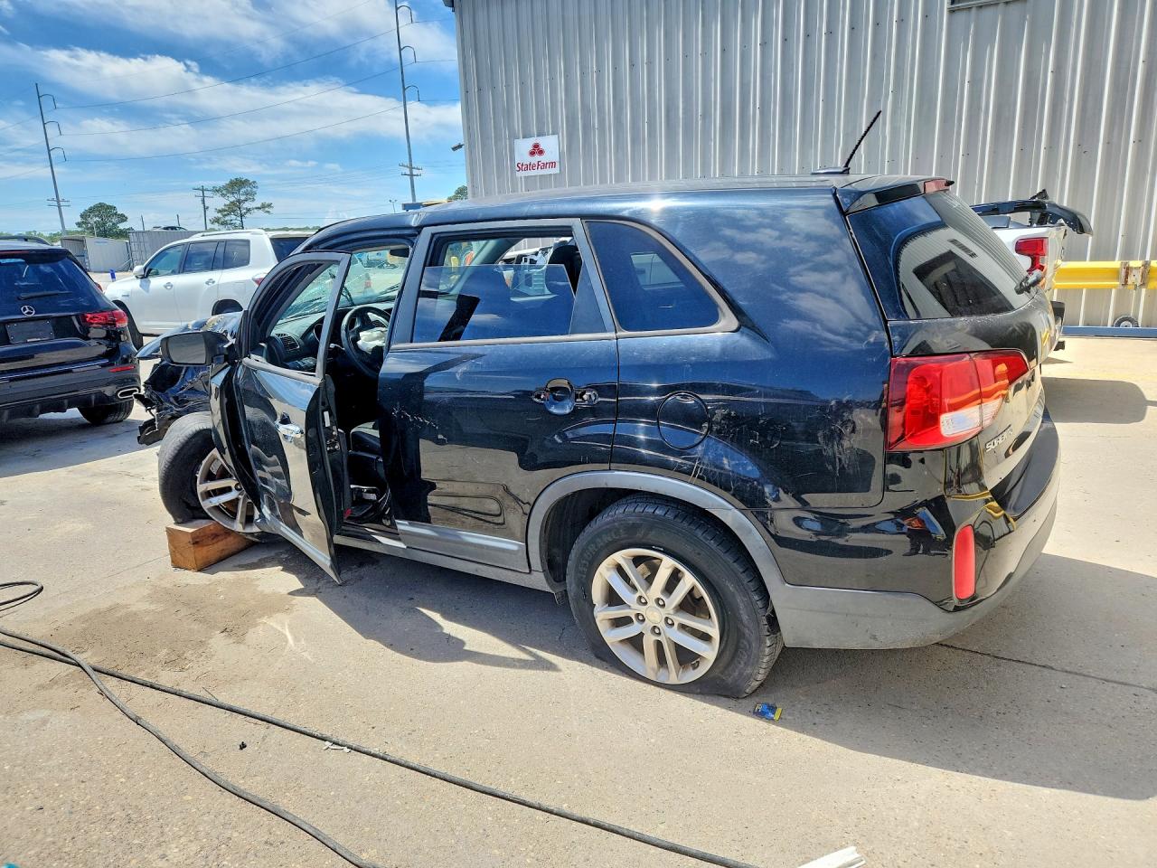2014 Kia Sorento Lx Черный vin: 5XYKT3A60EG444677