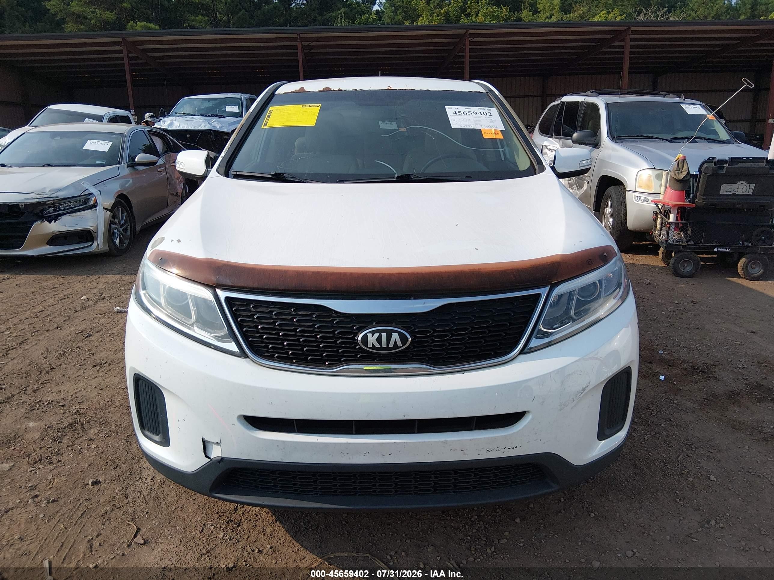 2014 Kia Sorento Lx White vin: 5XYKT3A60EG461253