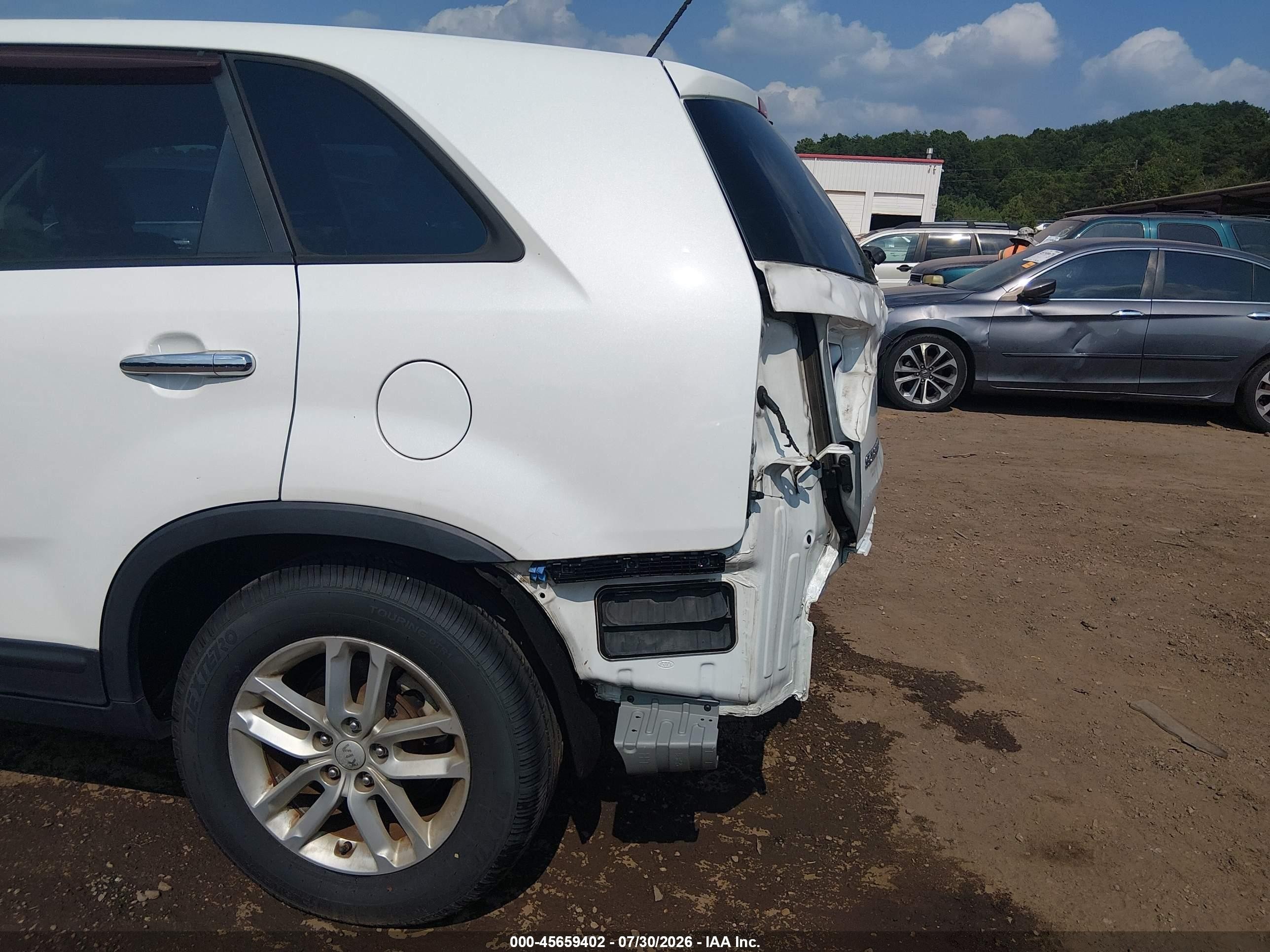 2014 Kia Sorento Lx White vin: 5XYKT3A60EG461253