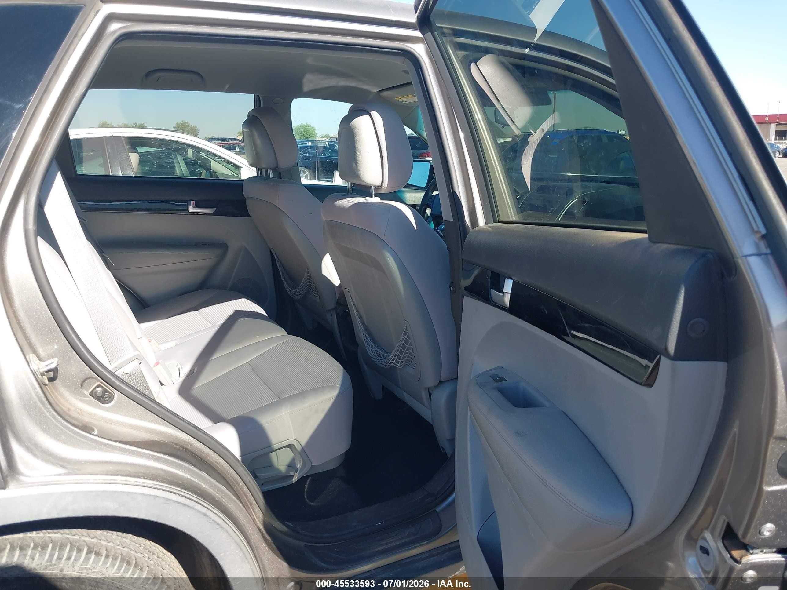 2014 Kia Sorento Lx Gray vin: 5XYKT3A60EG488310
