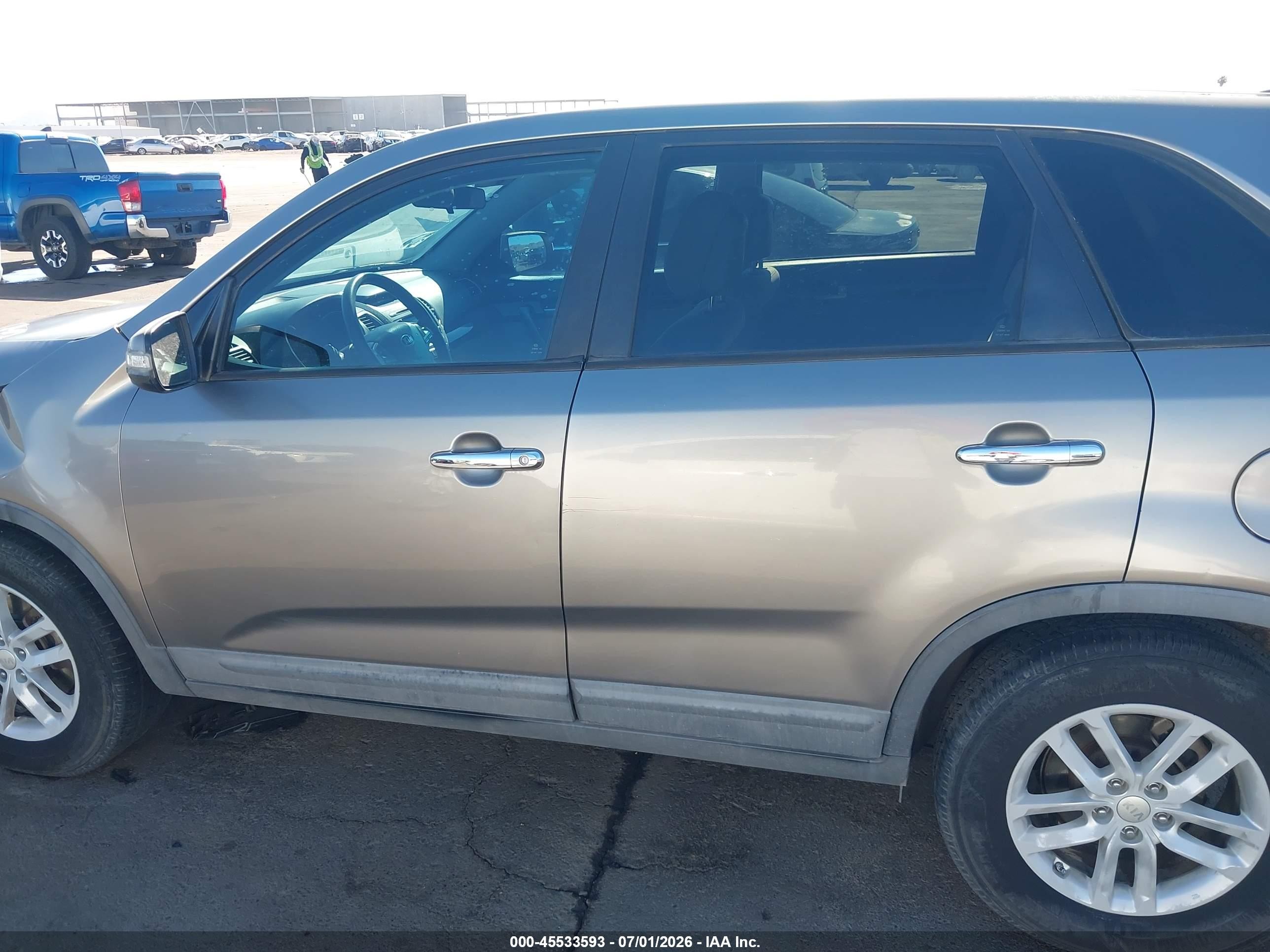 2014 Kia Sorento Lx Gray vin: 5XYKT3A60EG488310
