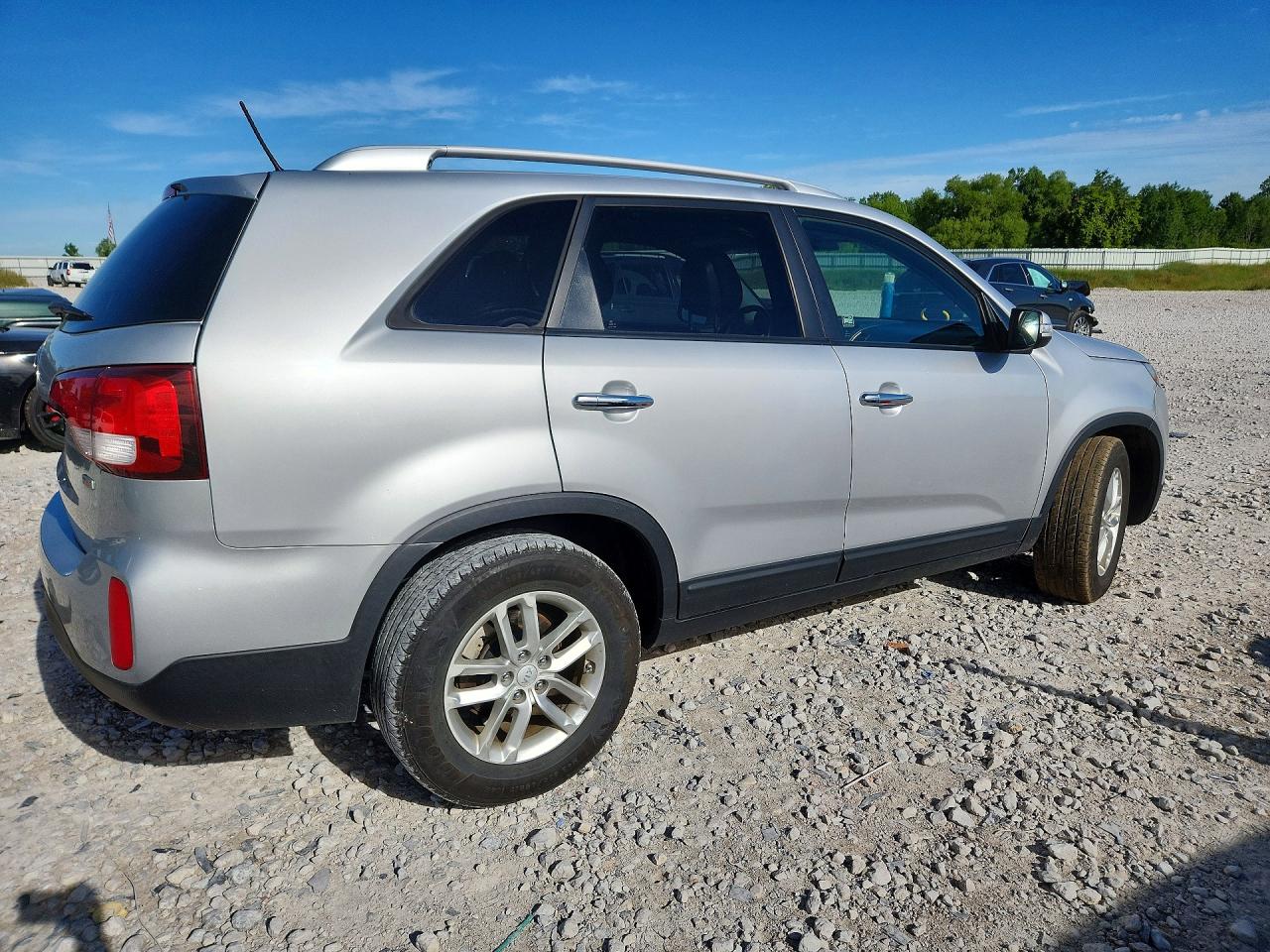 2014 Kia Sorento Lx Silver vin: 5XYKT3A60EG505476